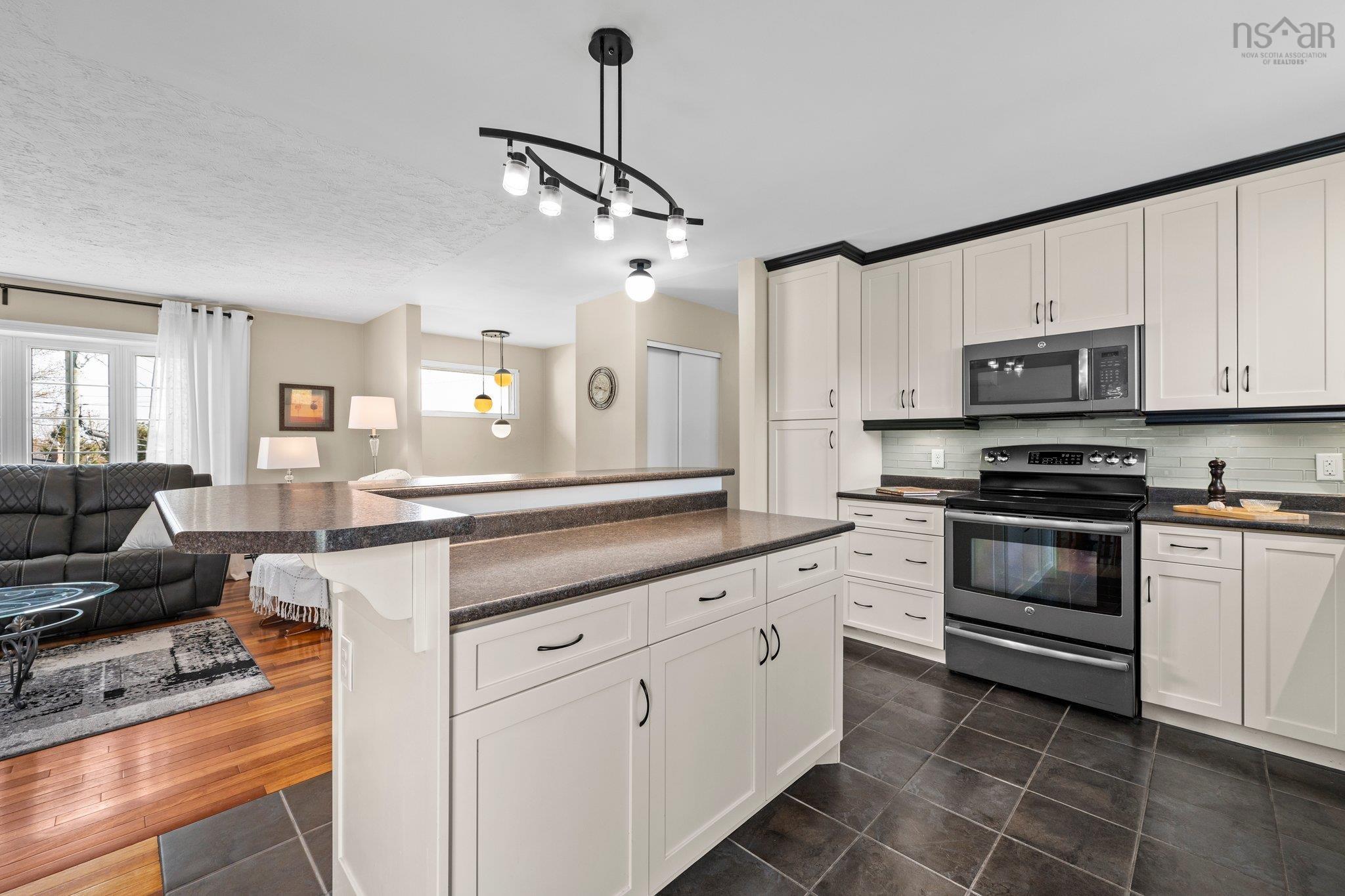 $569,900.00: 46 Apollo Court, Halifax