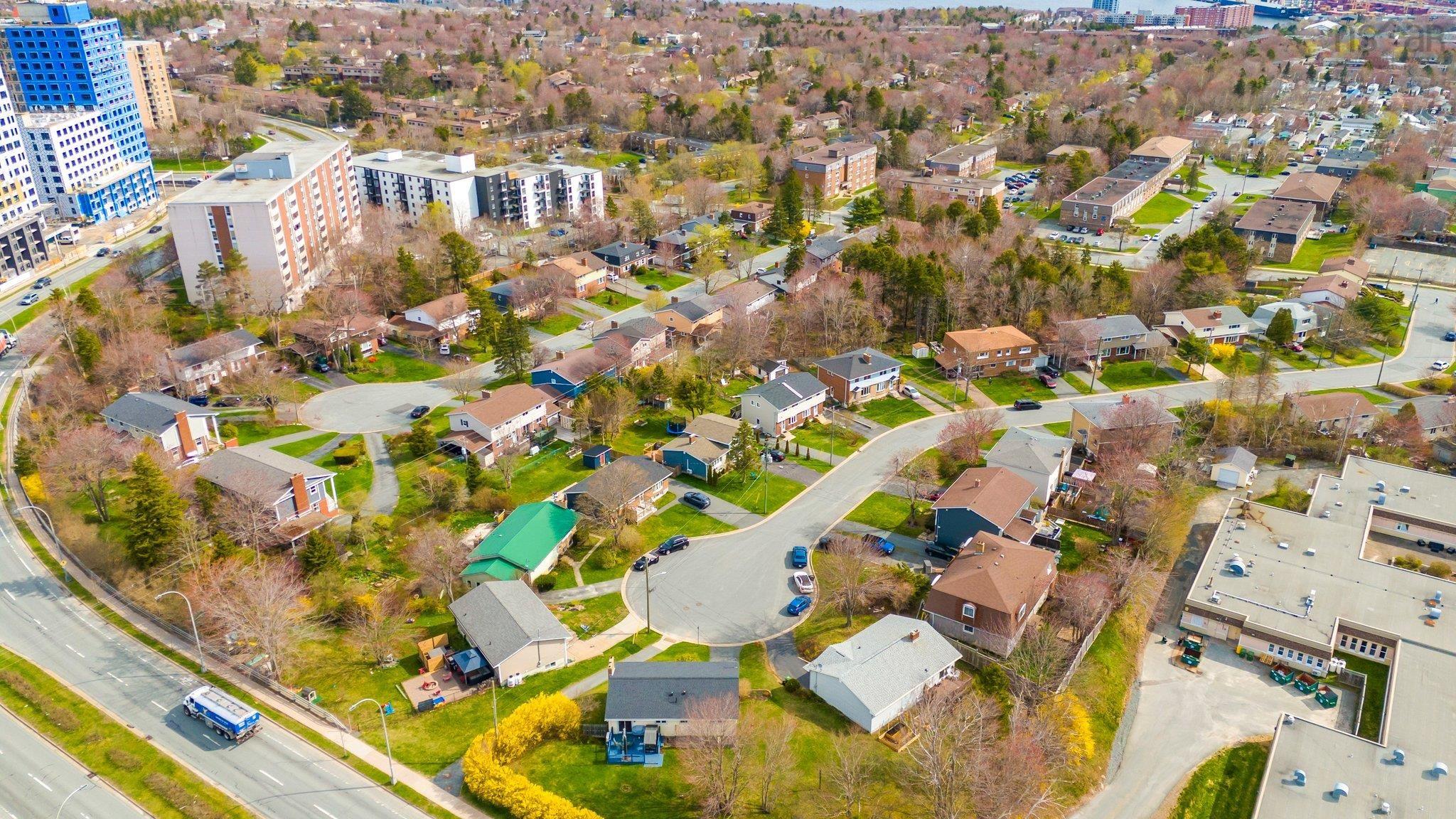 $569,900.00: 46 Apollo Court, Halifax