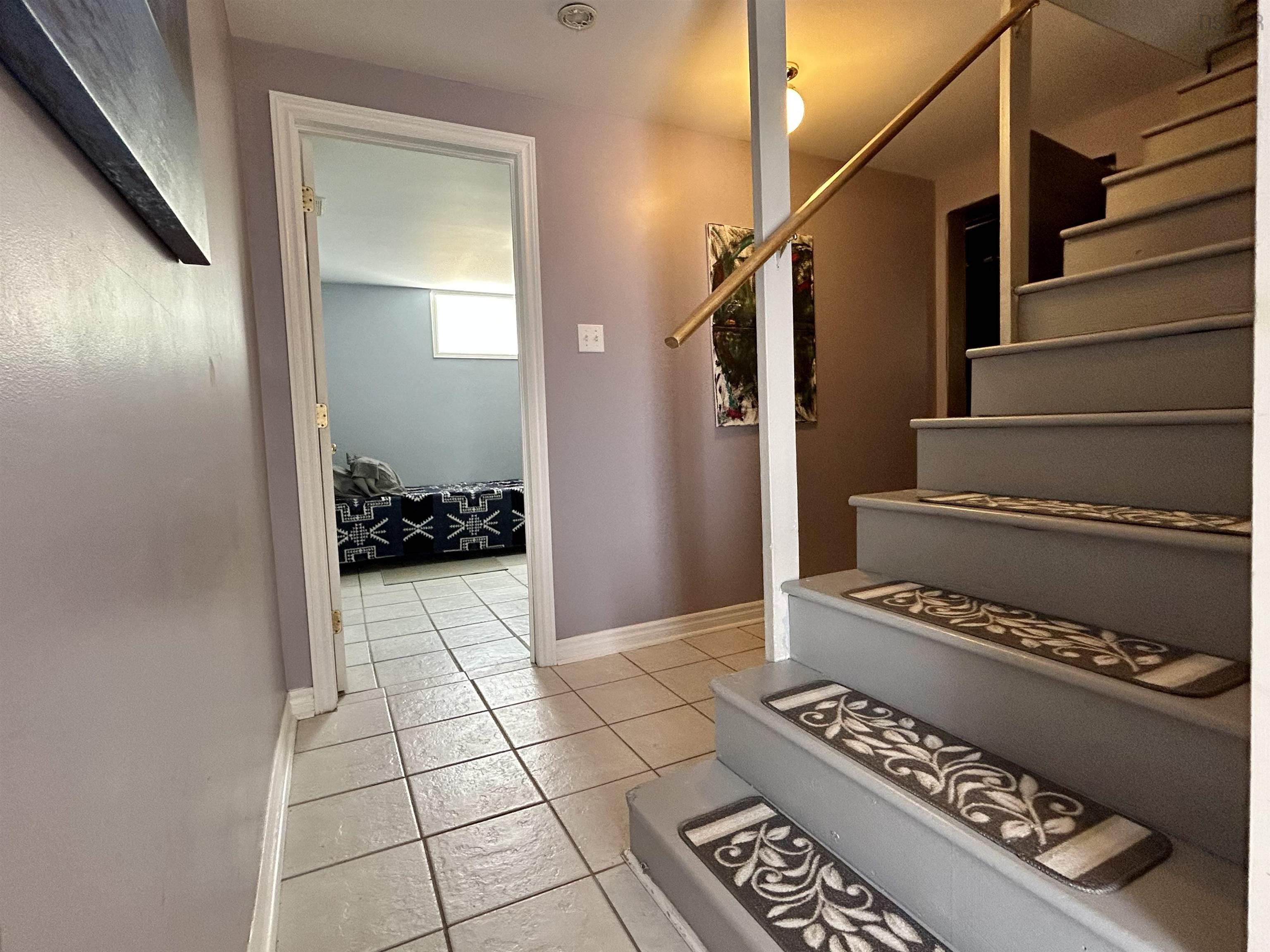 $344,900.00: 495 loch Broom Loop, Loch Broom Loop