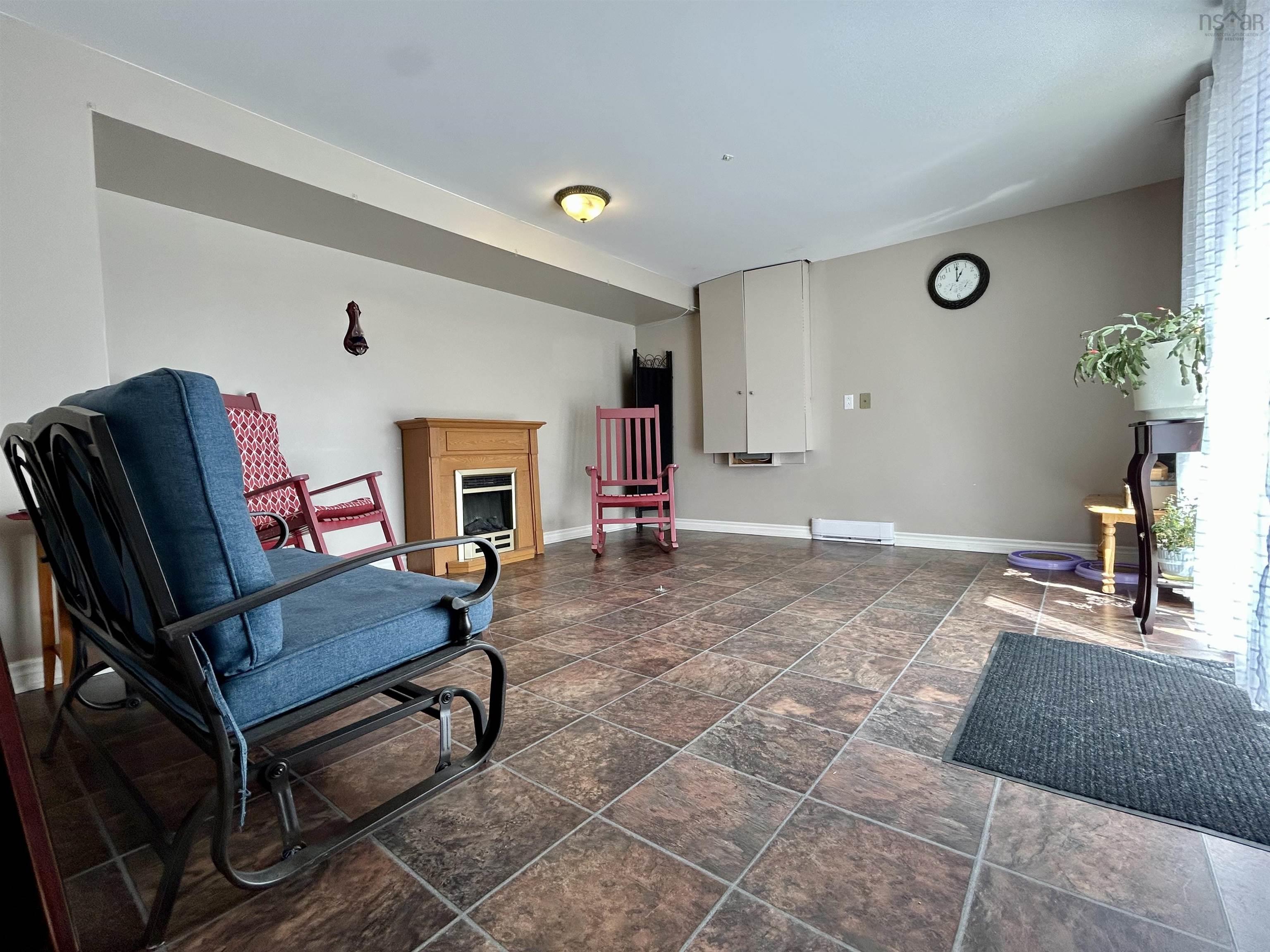 $344,900.00: 495 loch Broom Loop, Loch Broom Loop