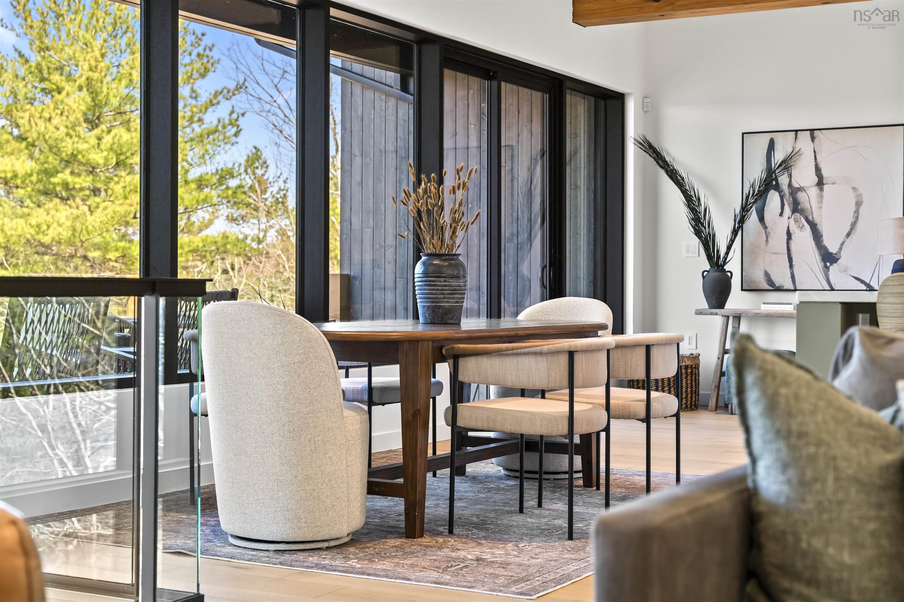 $6,900,000.00: 276 Sunnylea Road, Wellington