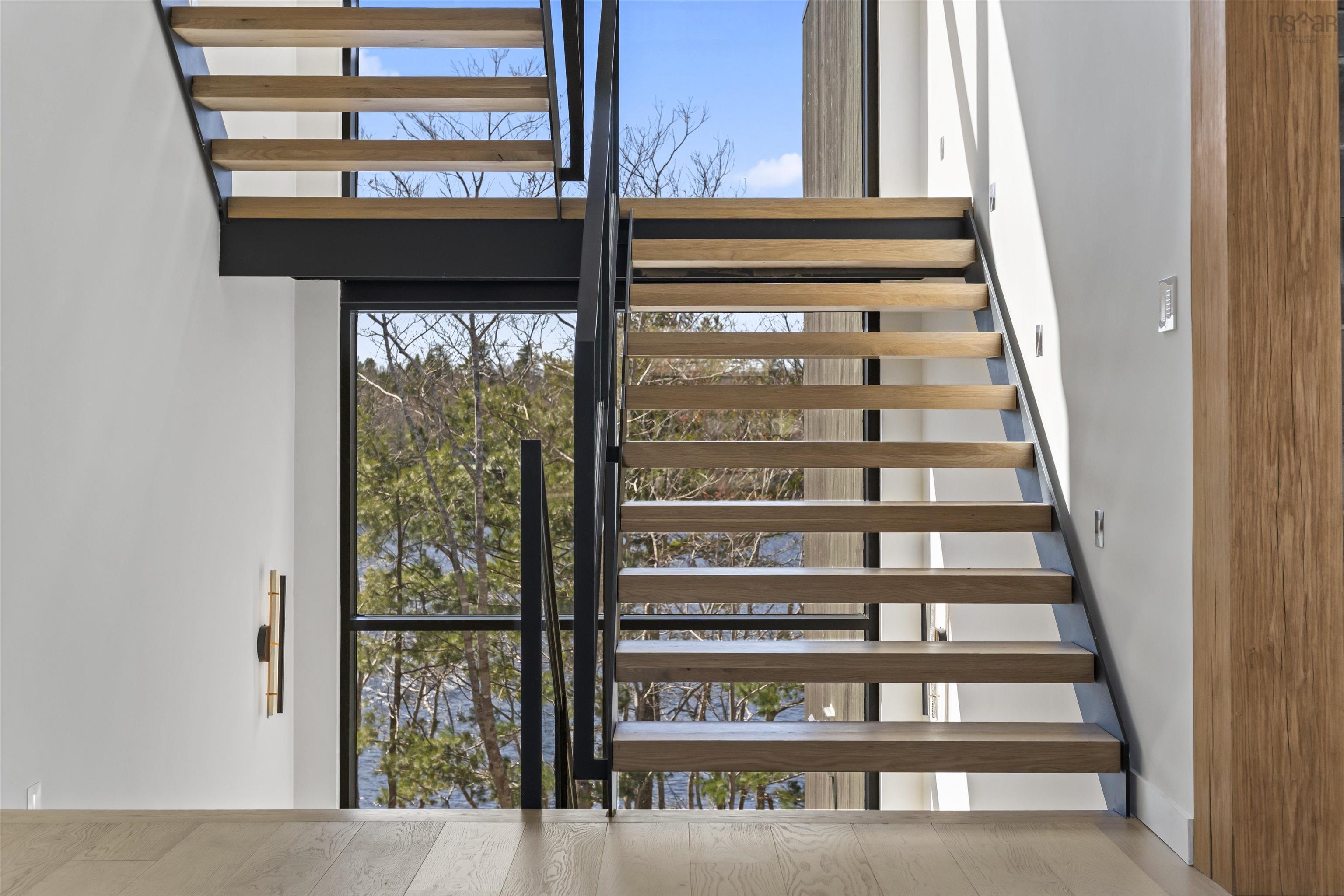 $6,900,000.00: 276 Sunnylea Road, Wellington