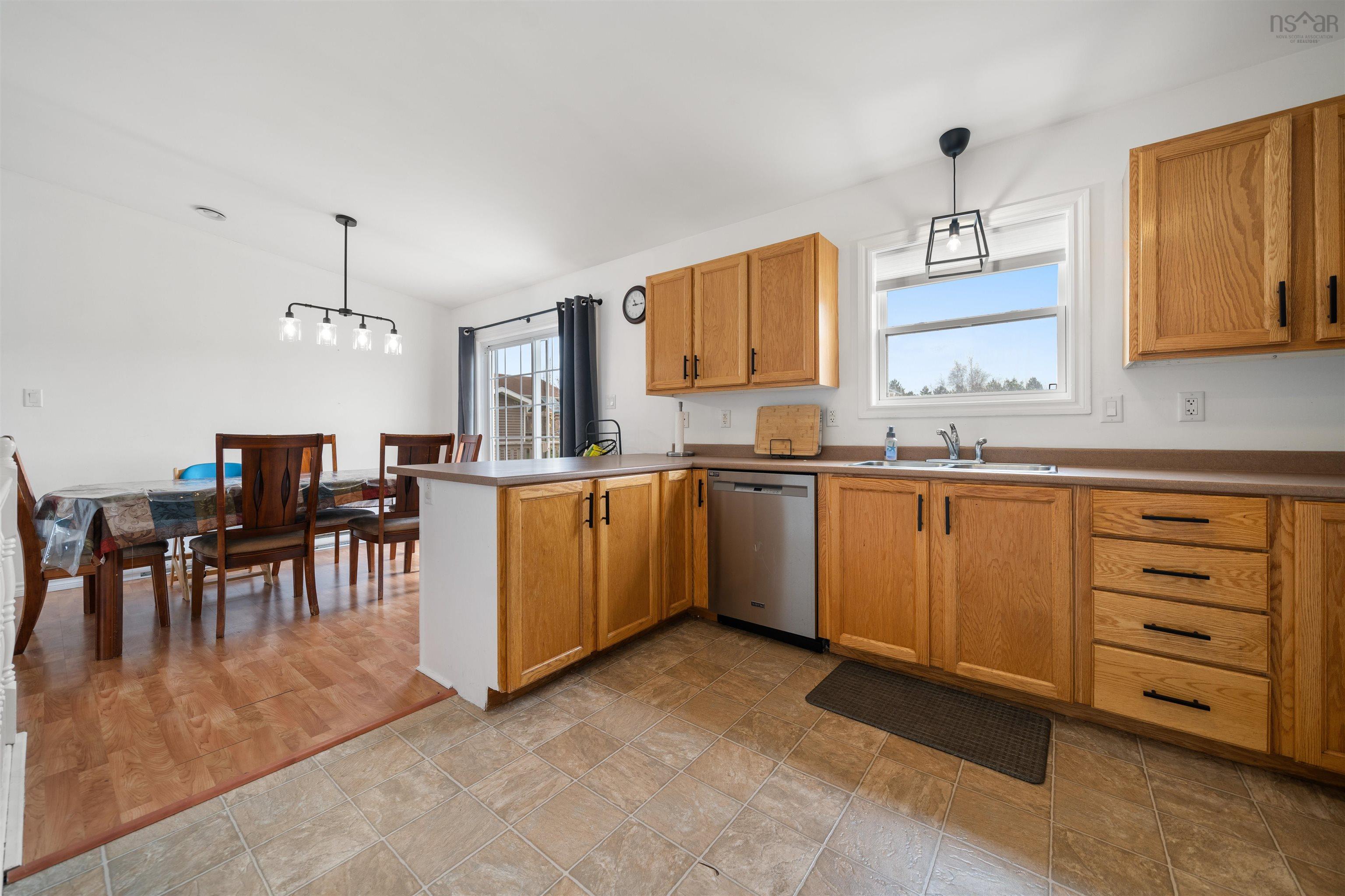 $389,900.00: 9 Webster Street, Amherst