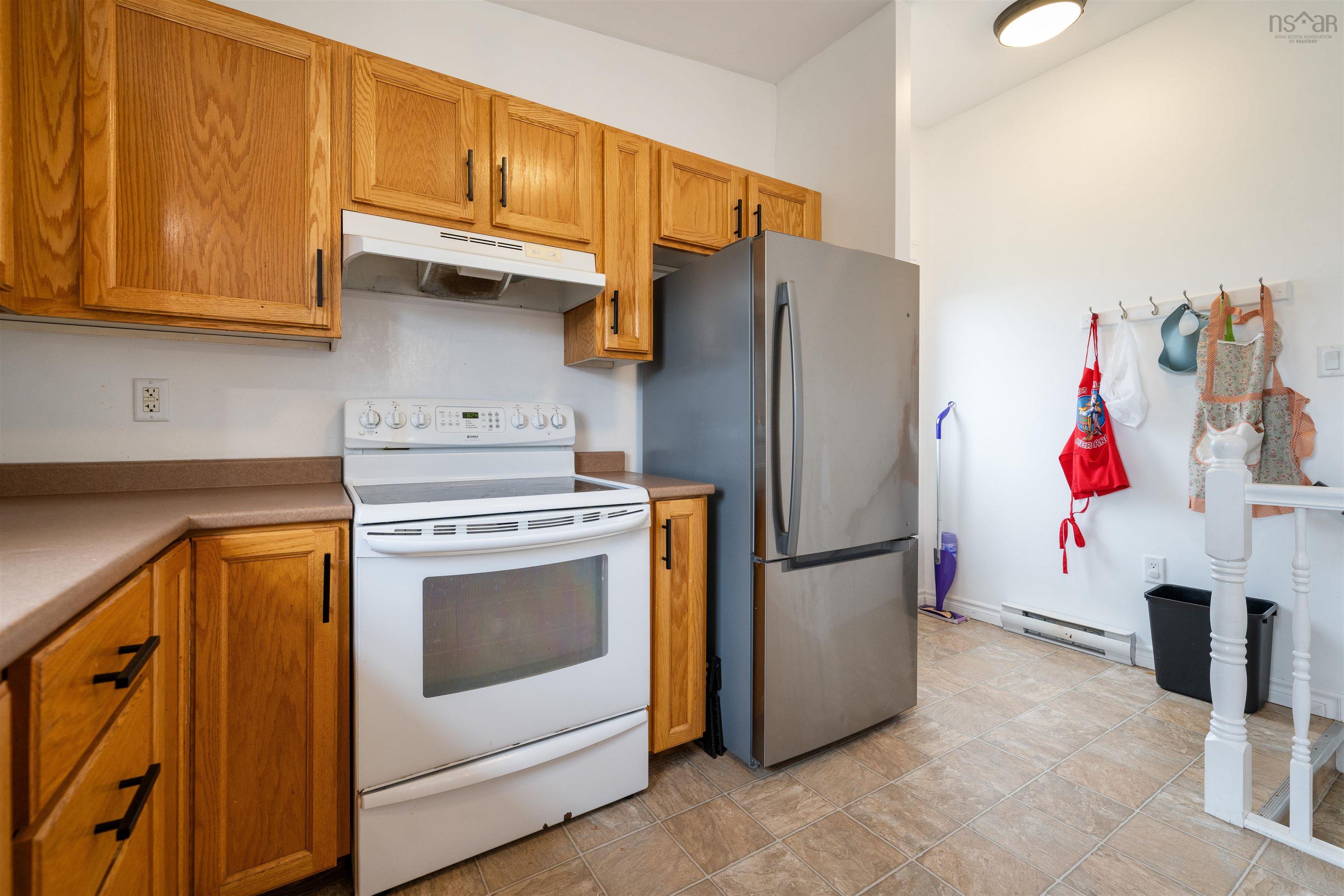 $389,900.00: 9 Webster Street, Amherst
