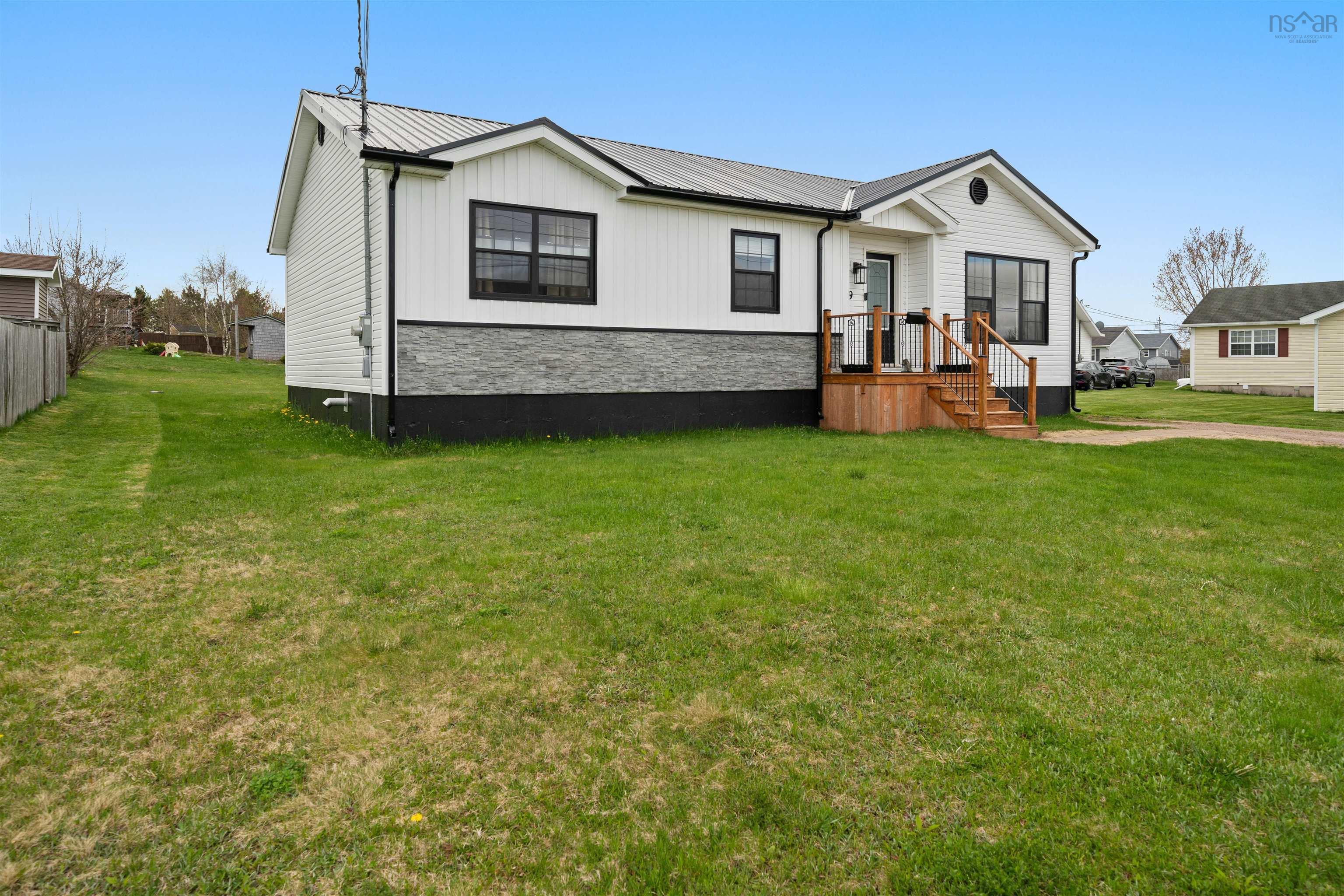 $389,900.00: 9 Webster Street, Amherst