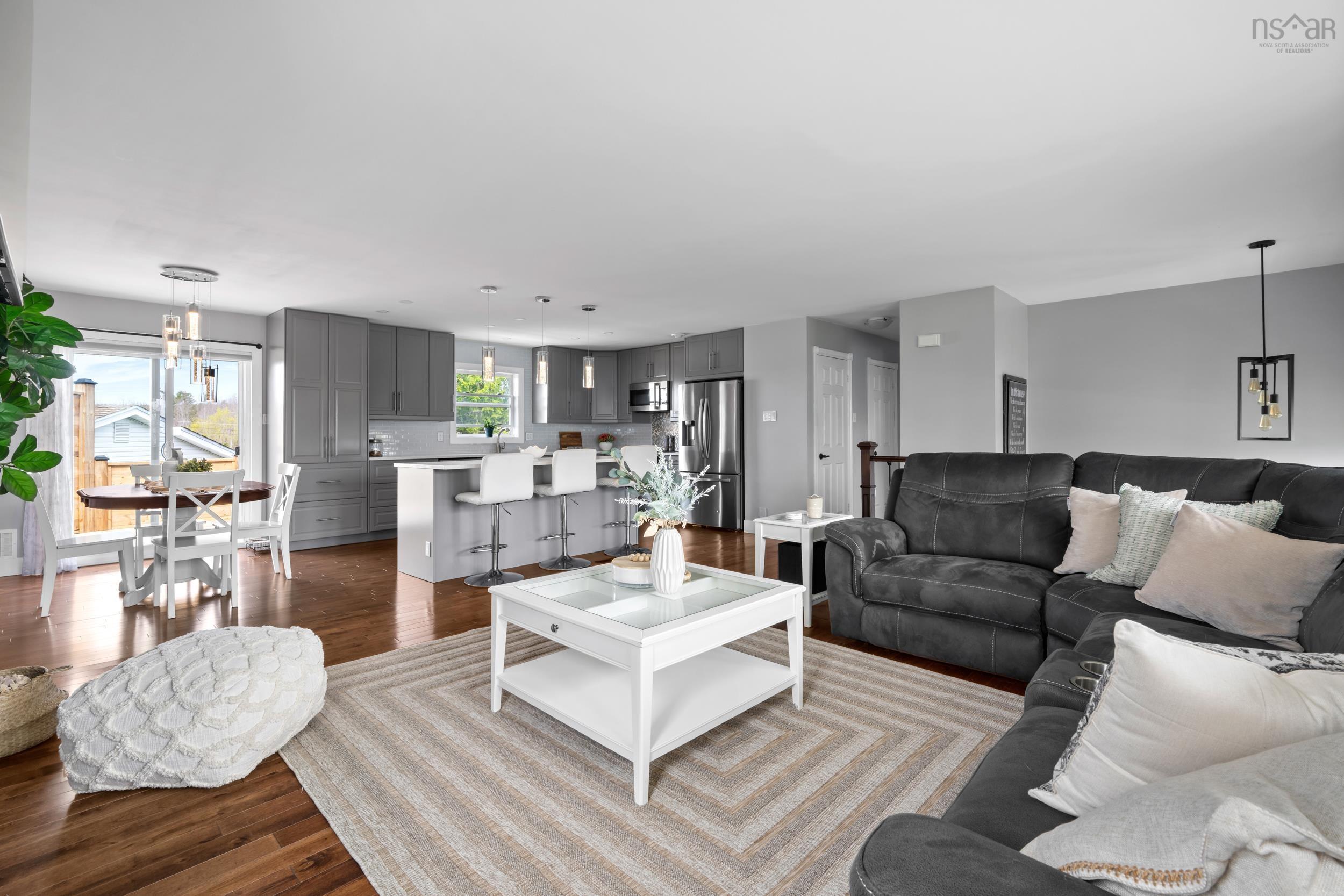 $649,900.00: 22 Braemont Court, Middle Sackville