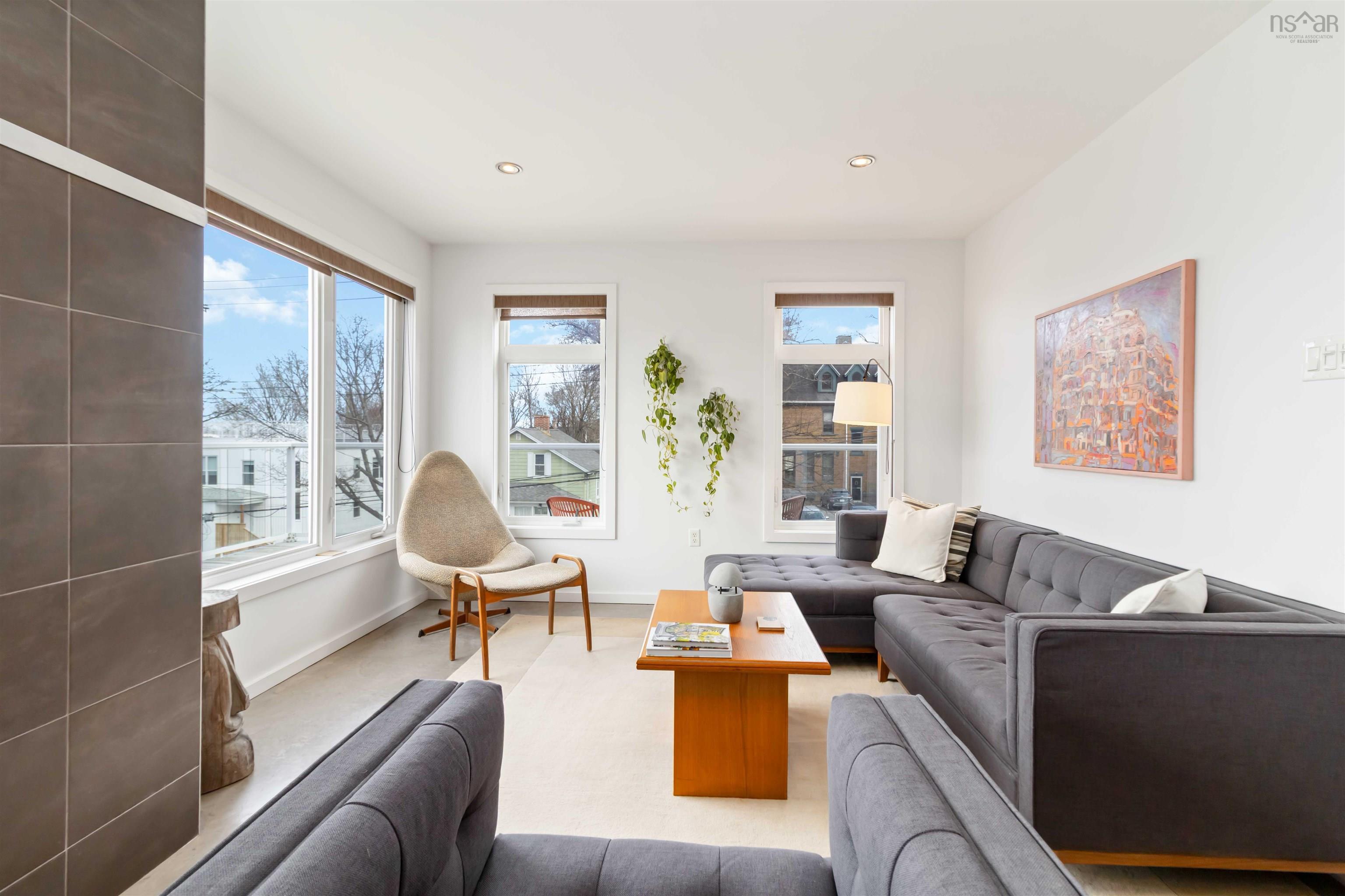 $1,025,000.00: 5349 Kaye Street, Halifax