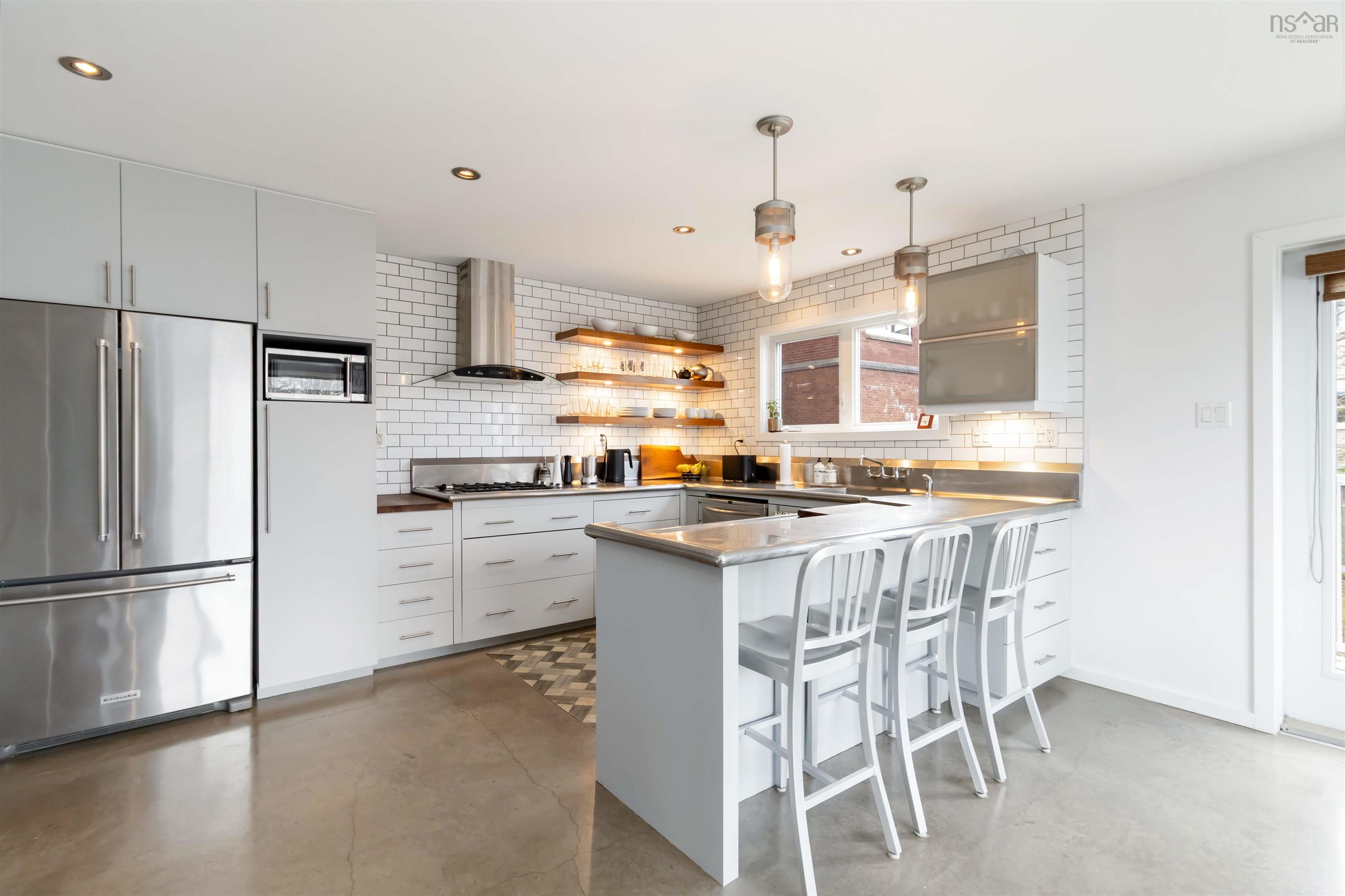 $1,025,000.00: 5349 Kaye Street, Halifax