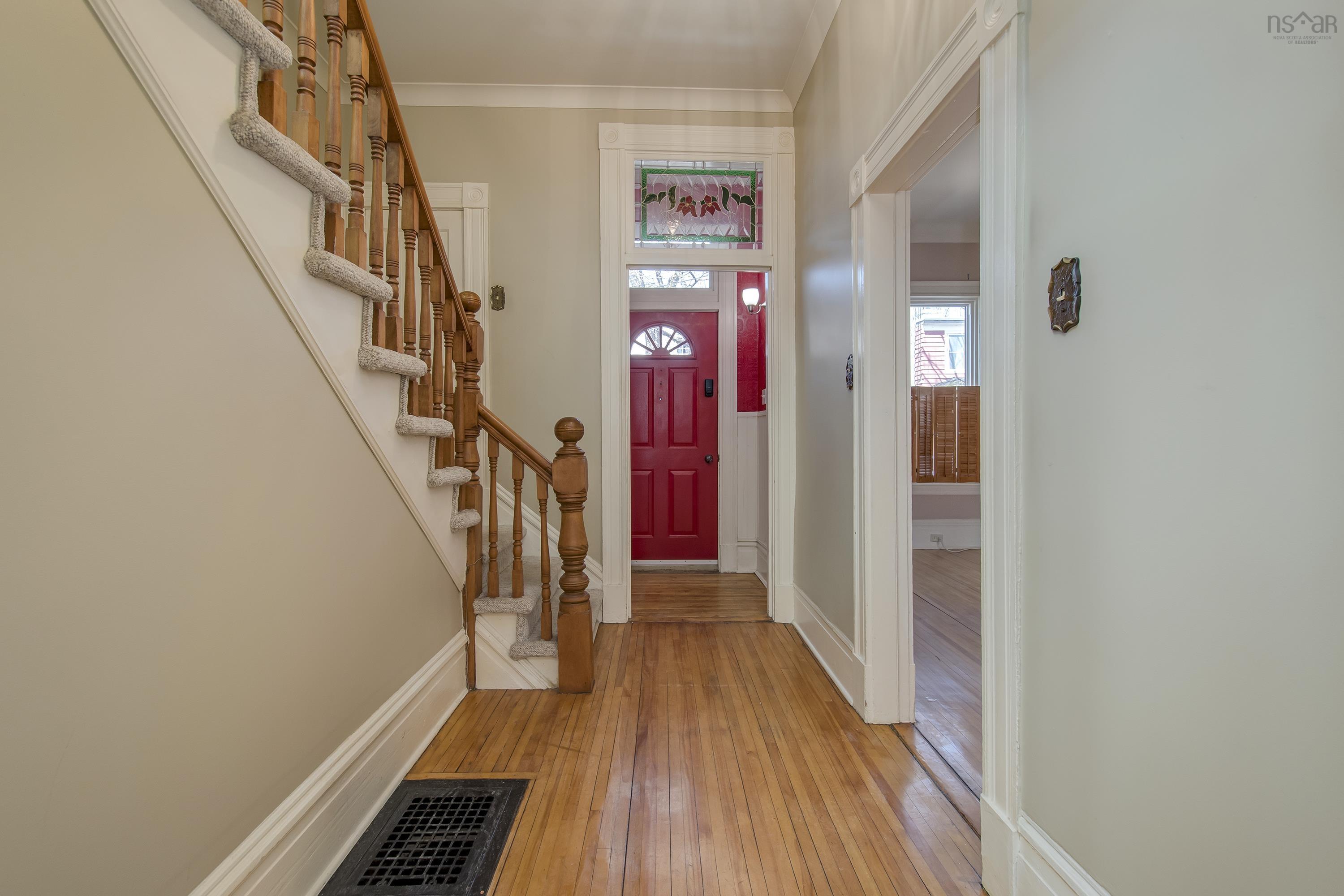 $709,999.00: 6038 Charles Street, Halifax