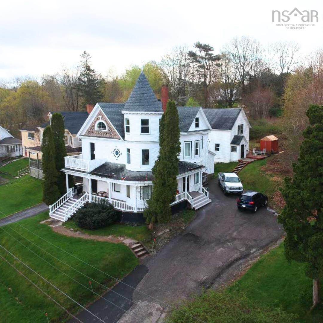 $1,285,000.00: 21 Prospect Street, Wolfville