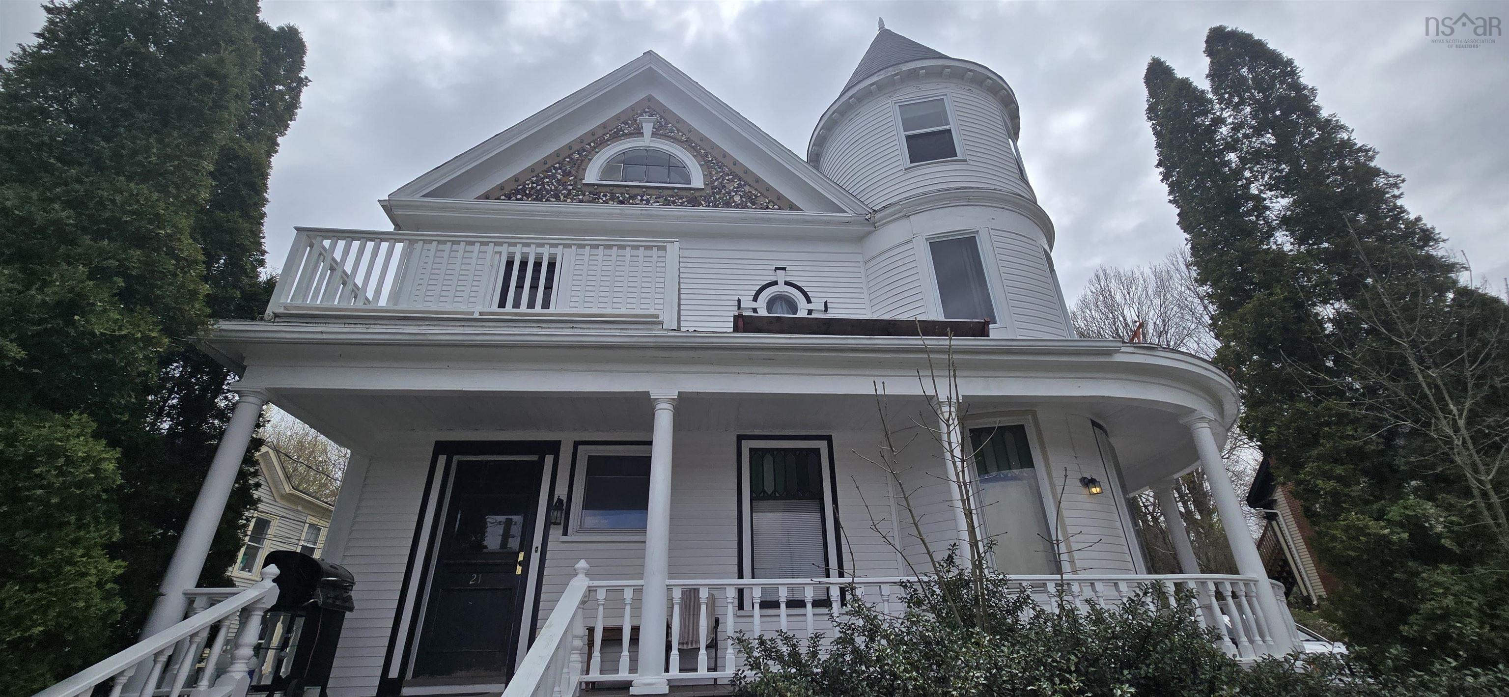 $1,285,000.00: 21 Prospect Street, Wolfville