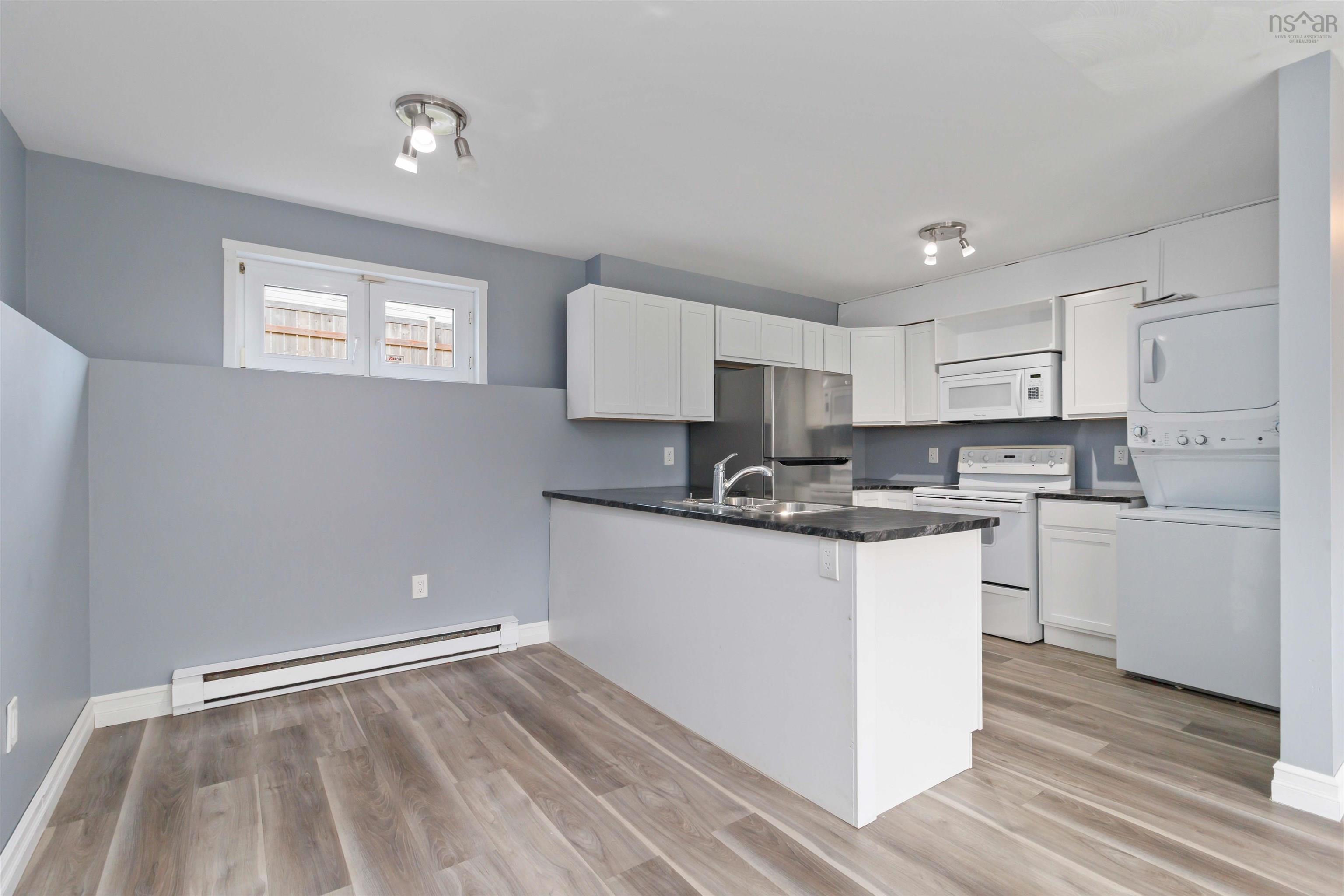 $529,900.00: 89 Sherwood Street, Colby Village