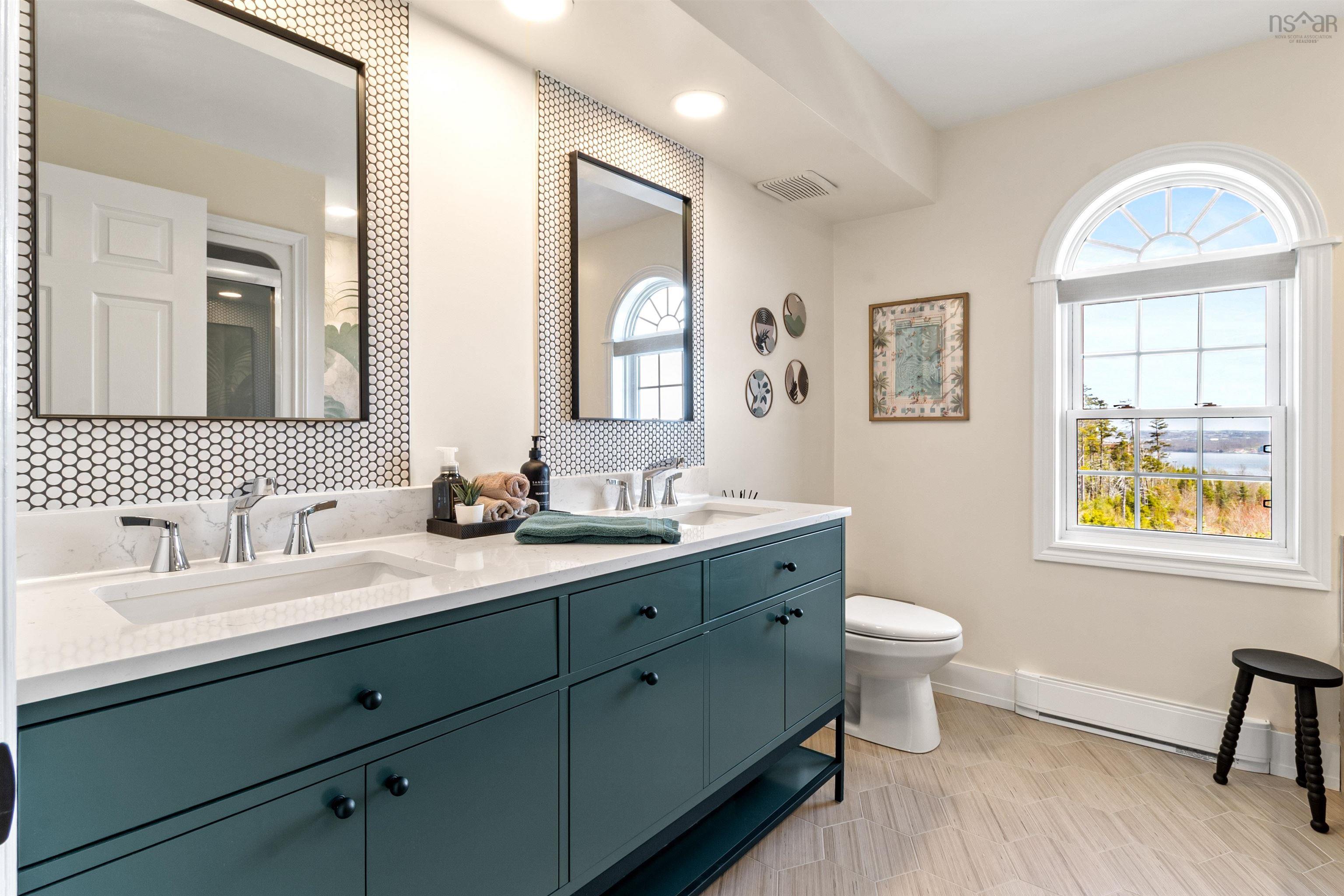 $1,268,000.00: 3 Chessvale Close, Halifax