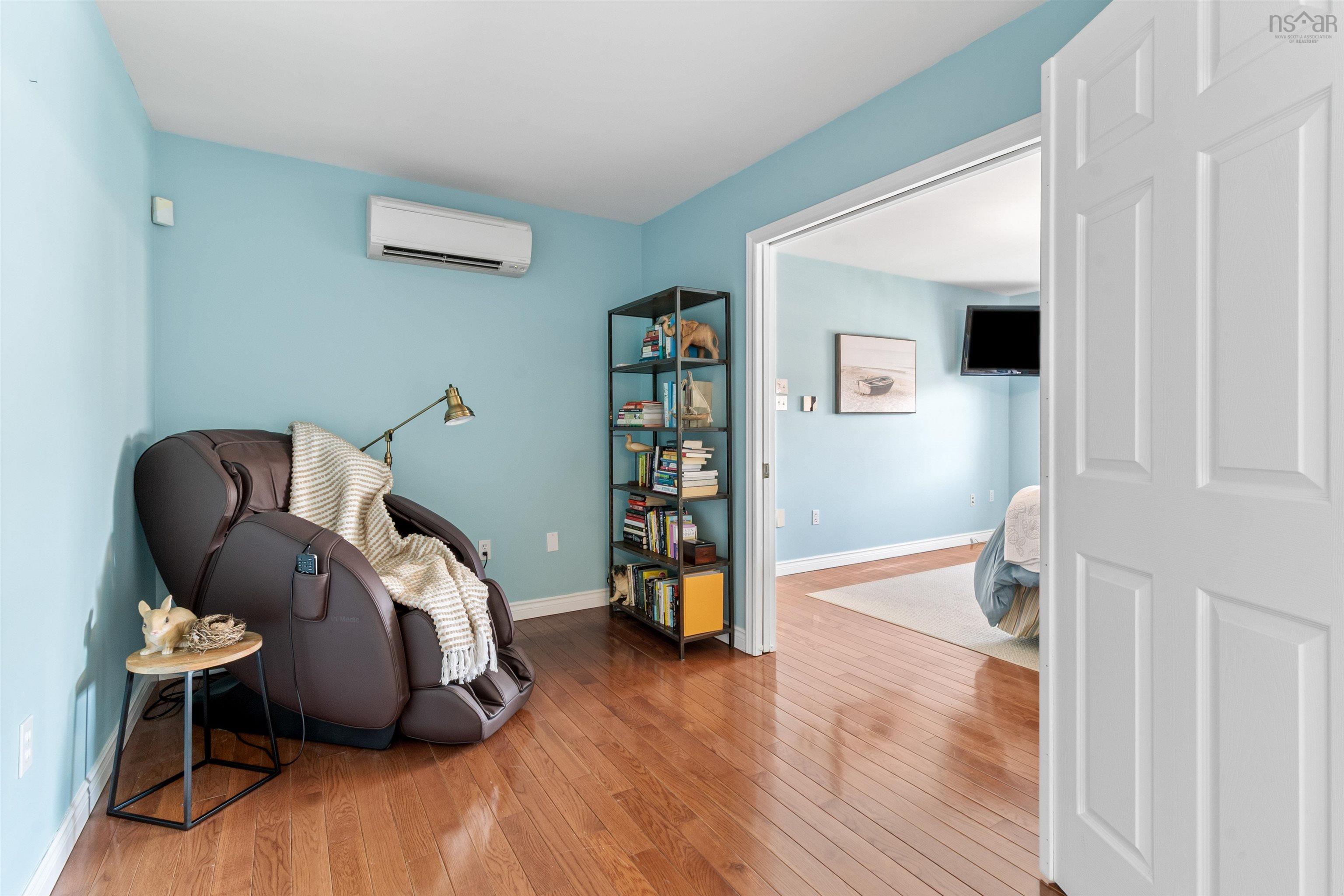 $1,268,000.00: 3 Chessvale Close, Halifax