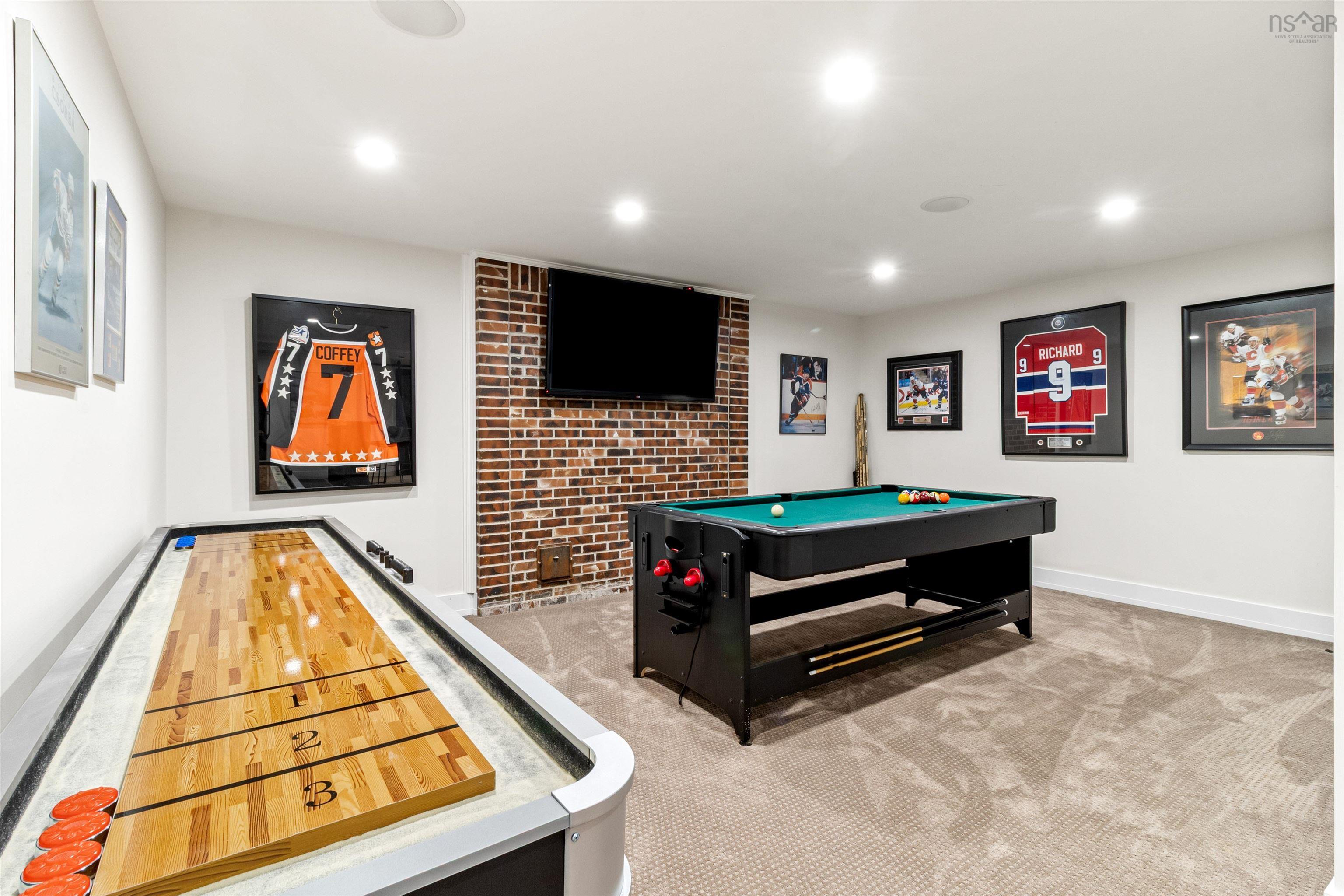 $1,268,000.00: 3 Chessvale Close, Halifax