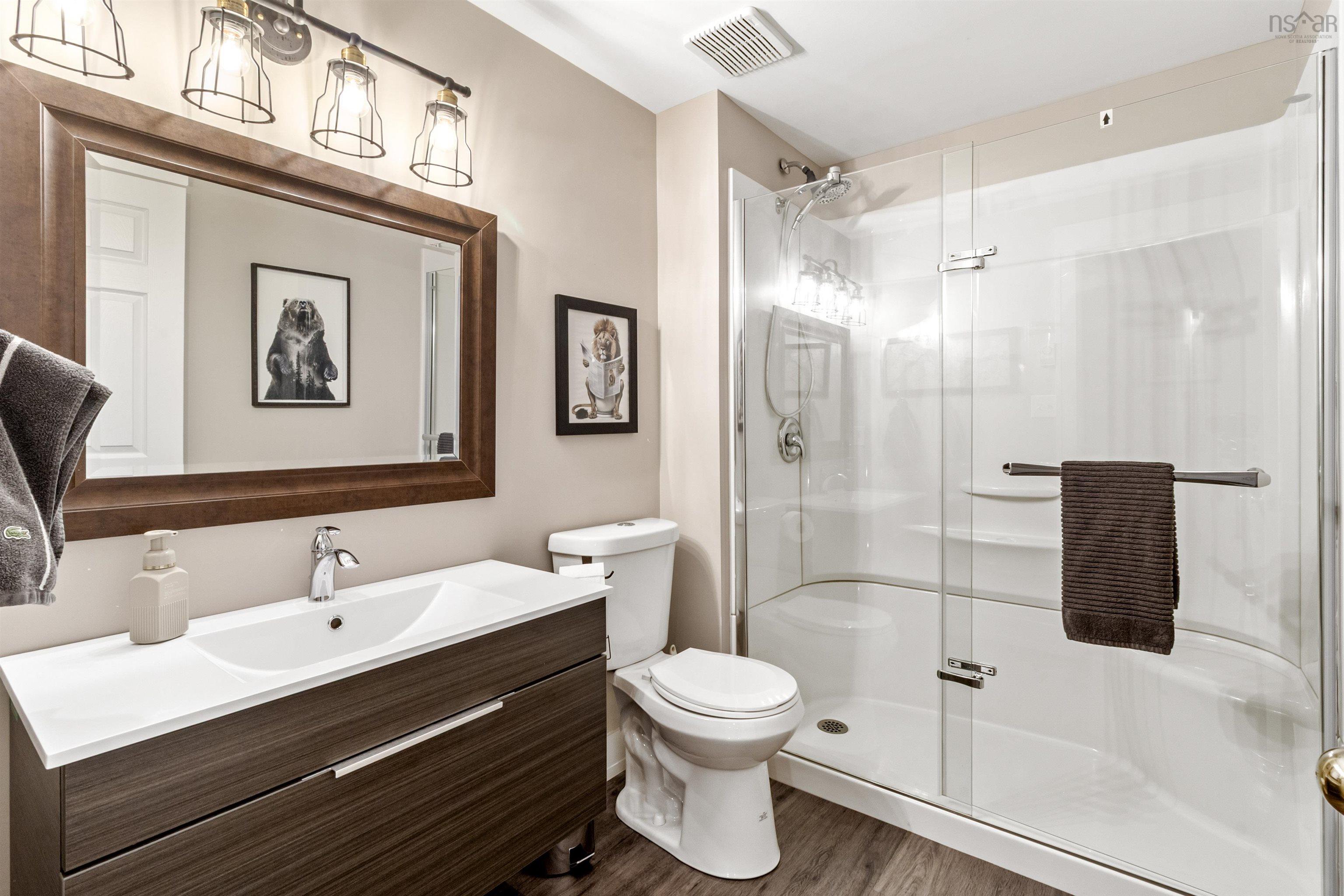 $1,268,000.00: 3 Chessvale Close, Halifax