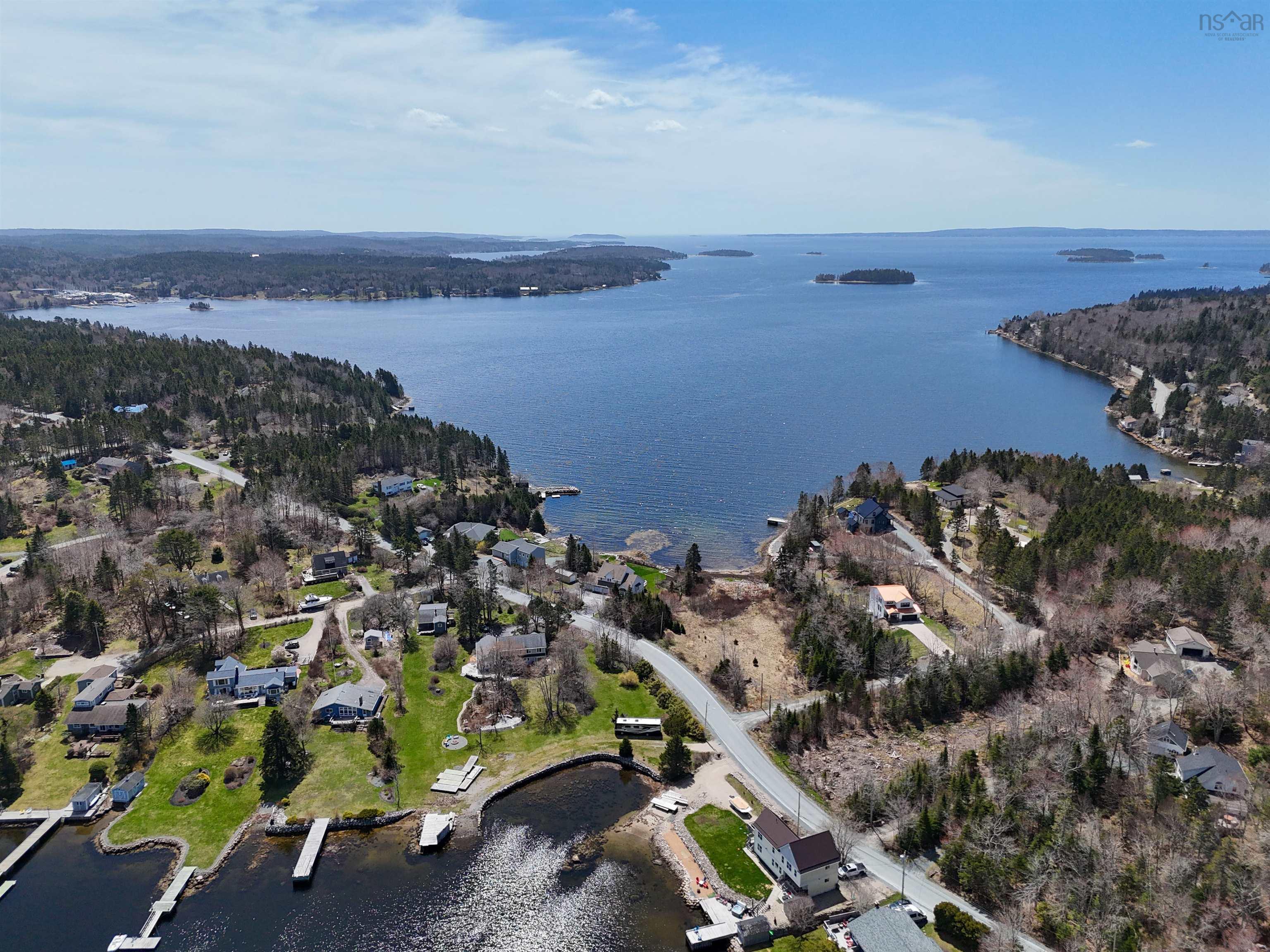 $1,495,000.00: 129 Masons Point Road, Head Of St. Margarets Bay