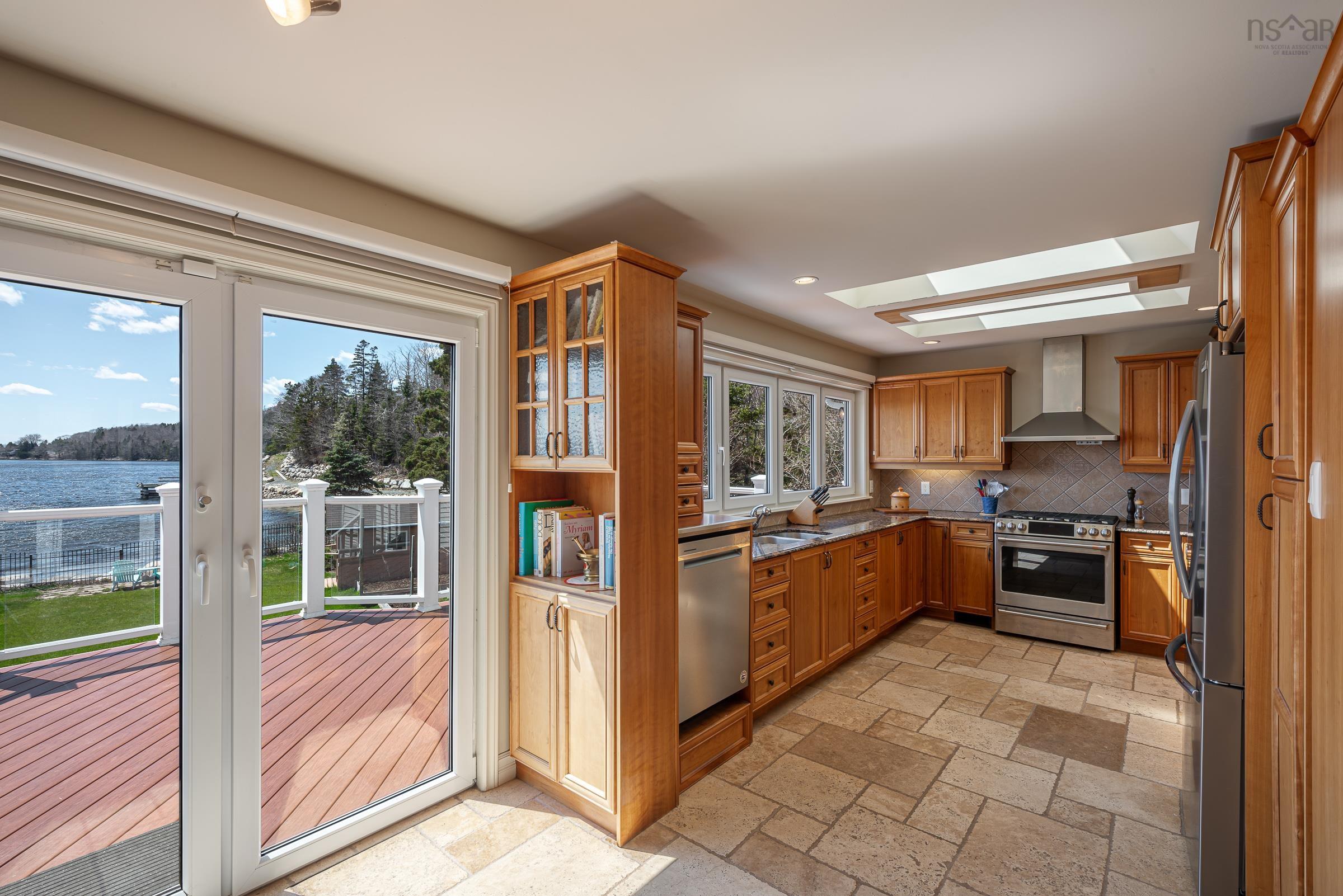 $1,495,000.00: 129 Masons Point Road, Head Of St. Margarets Bay