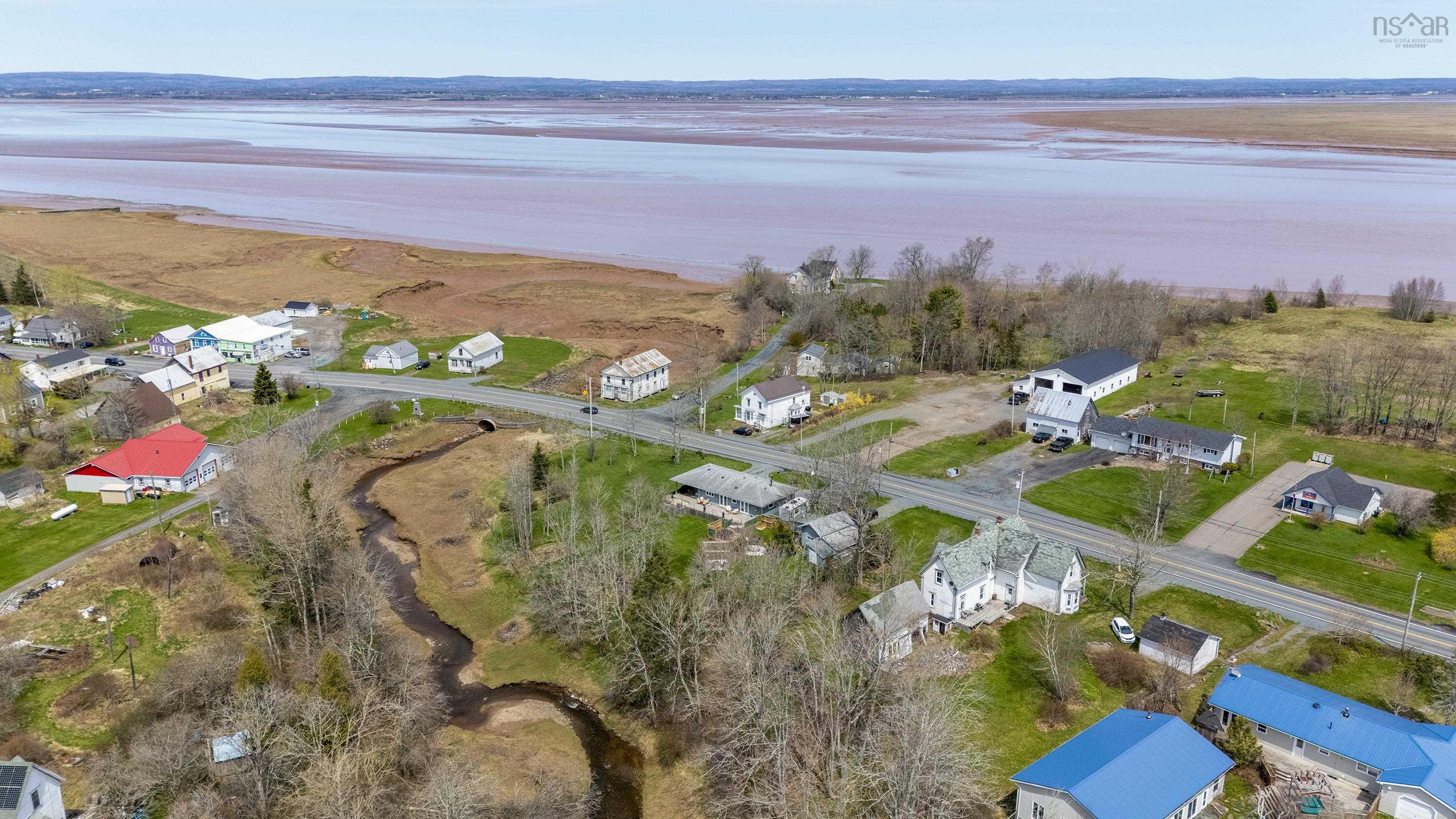 $440,000.00: 8822 Highway 215, Maitland