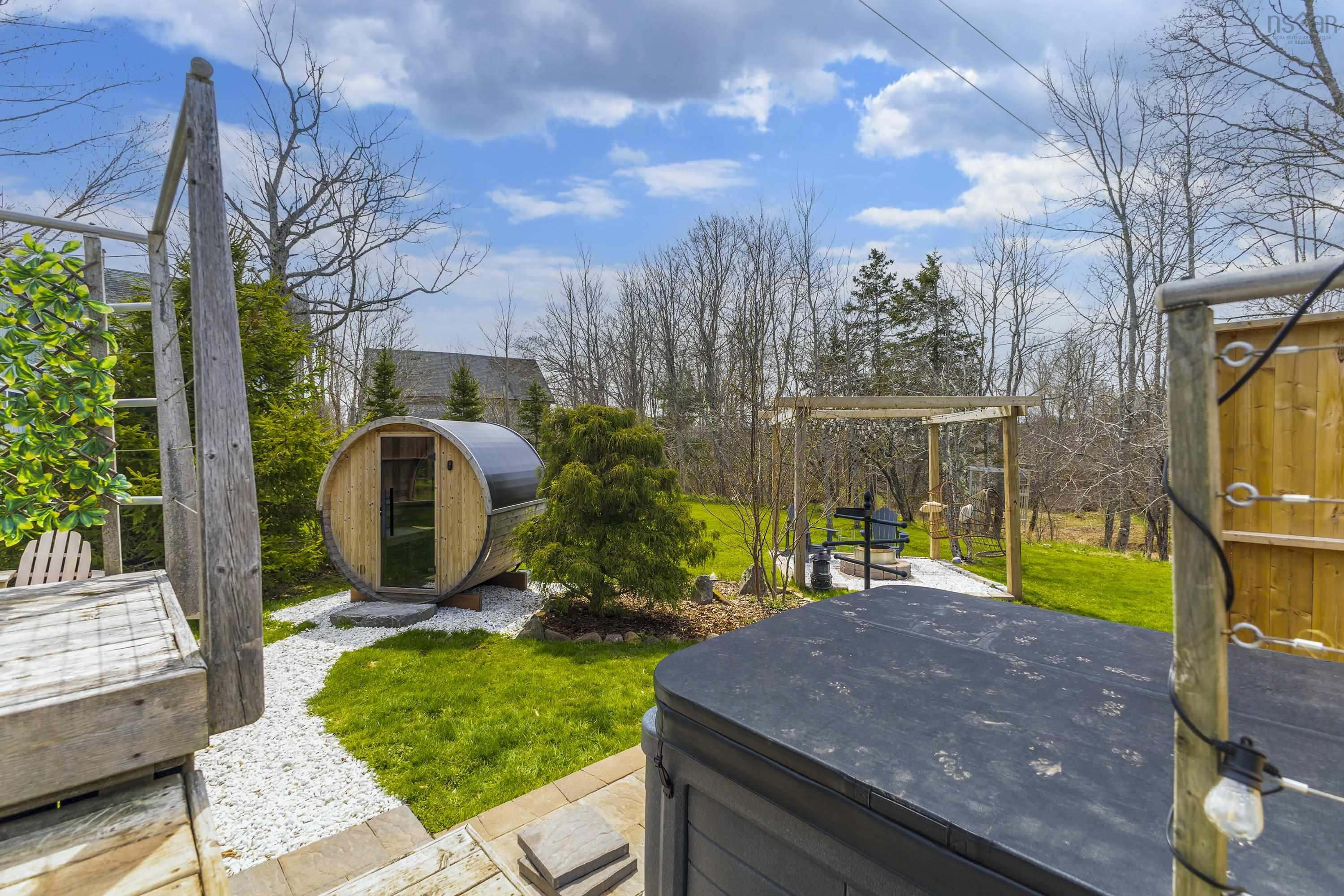 $440,000.00: 8822 Highway 215, Maitland