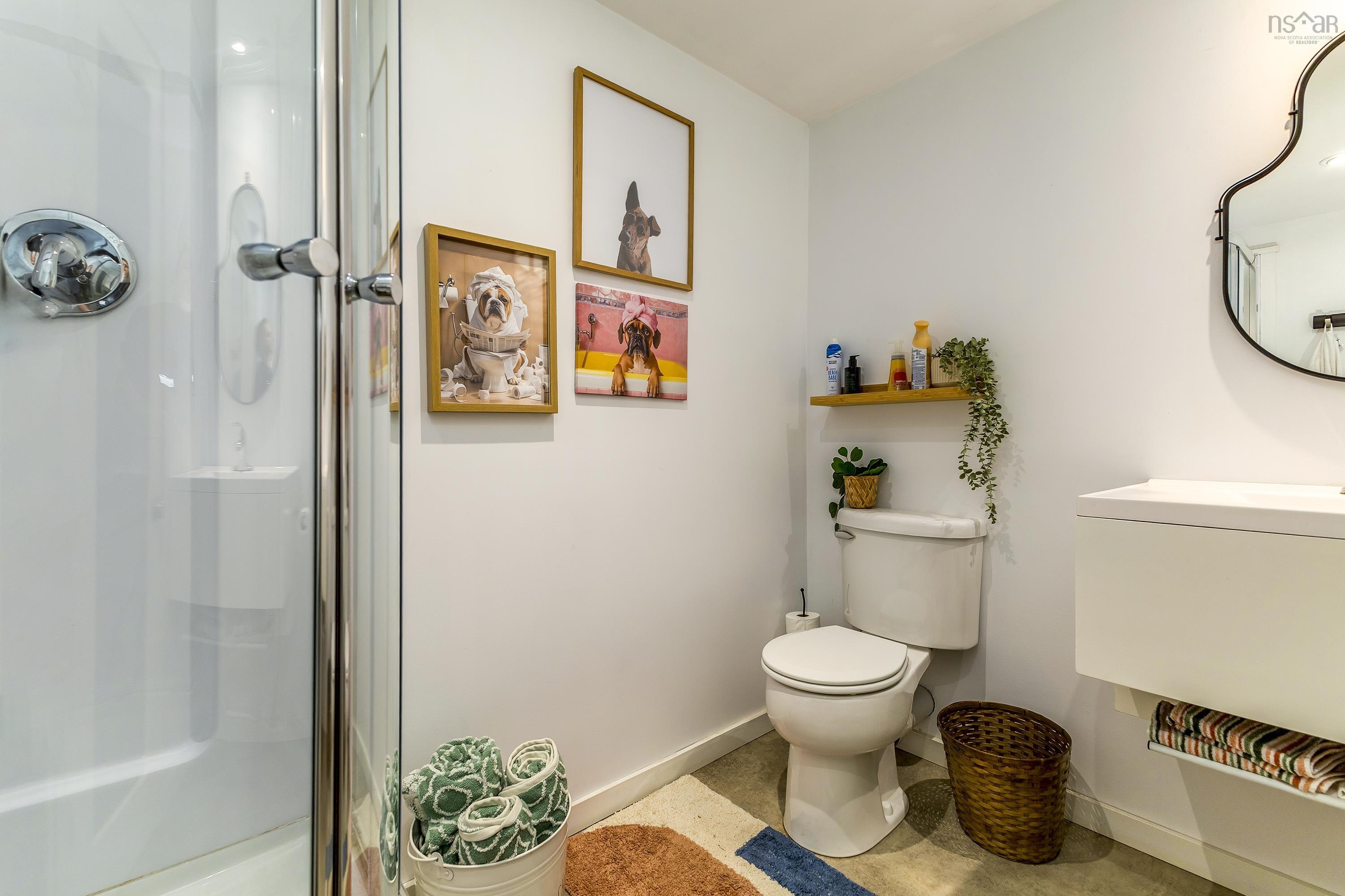 $440,000.00: 8822 Highway 215, Maitland