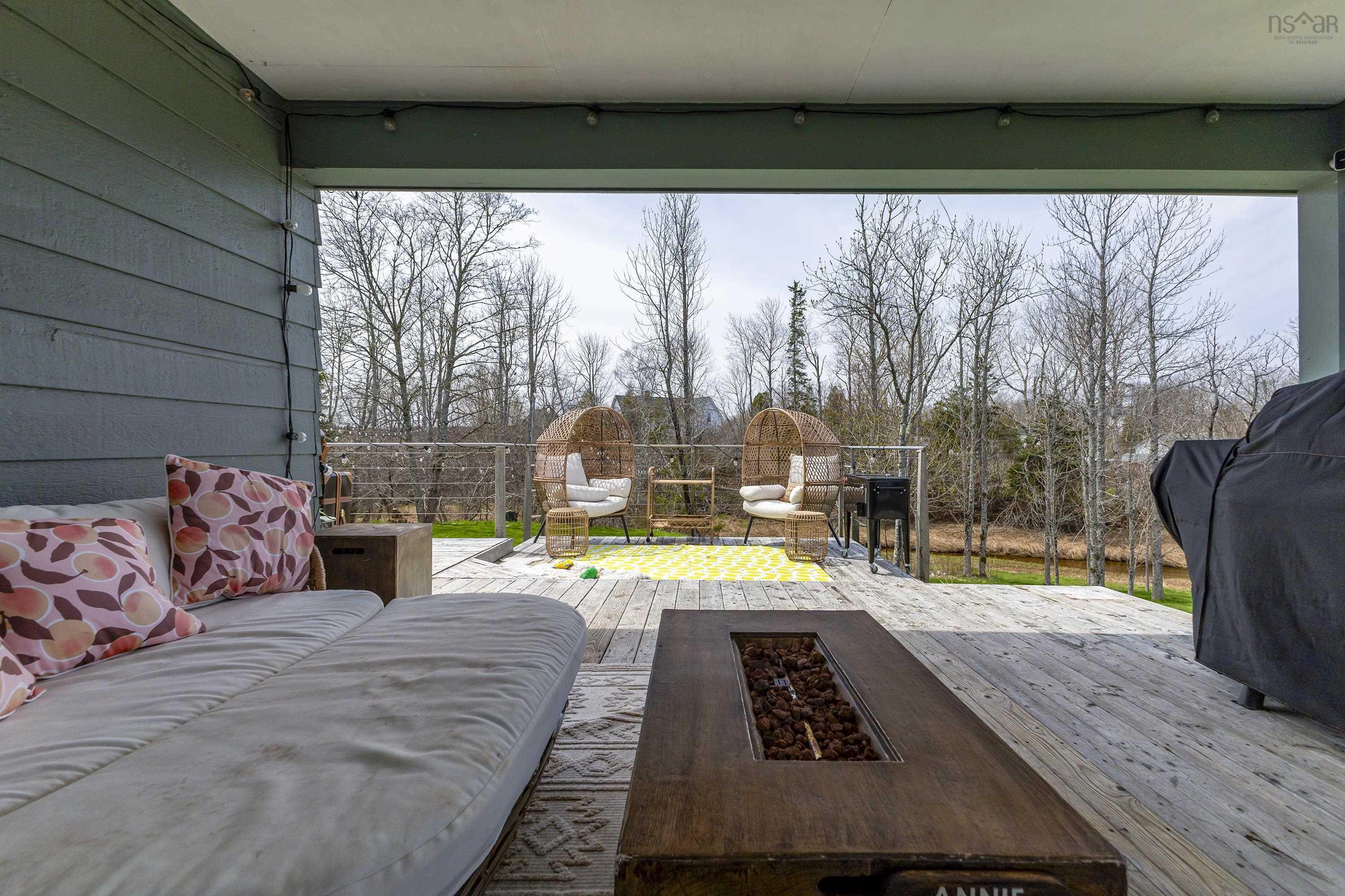 $440,000.00: 8822 Highway 215, Maitland