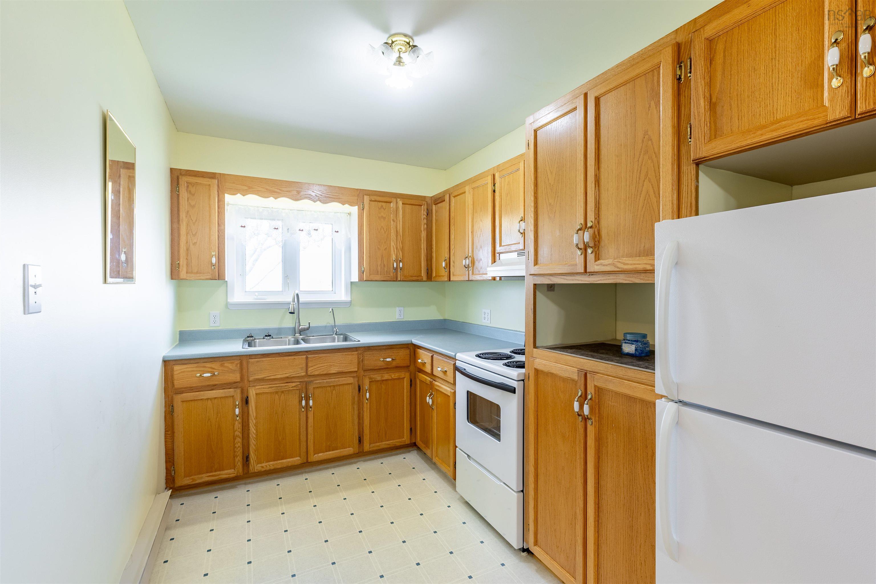 $389,000.00: 817 Main Shore Road, North Chegoggin