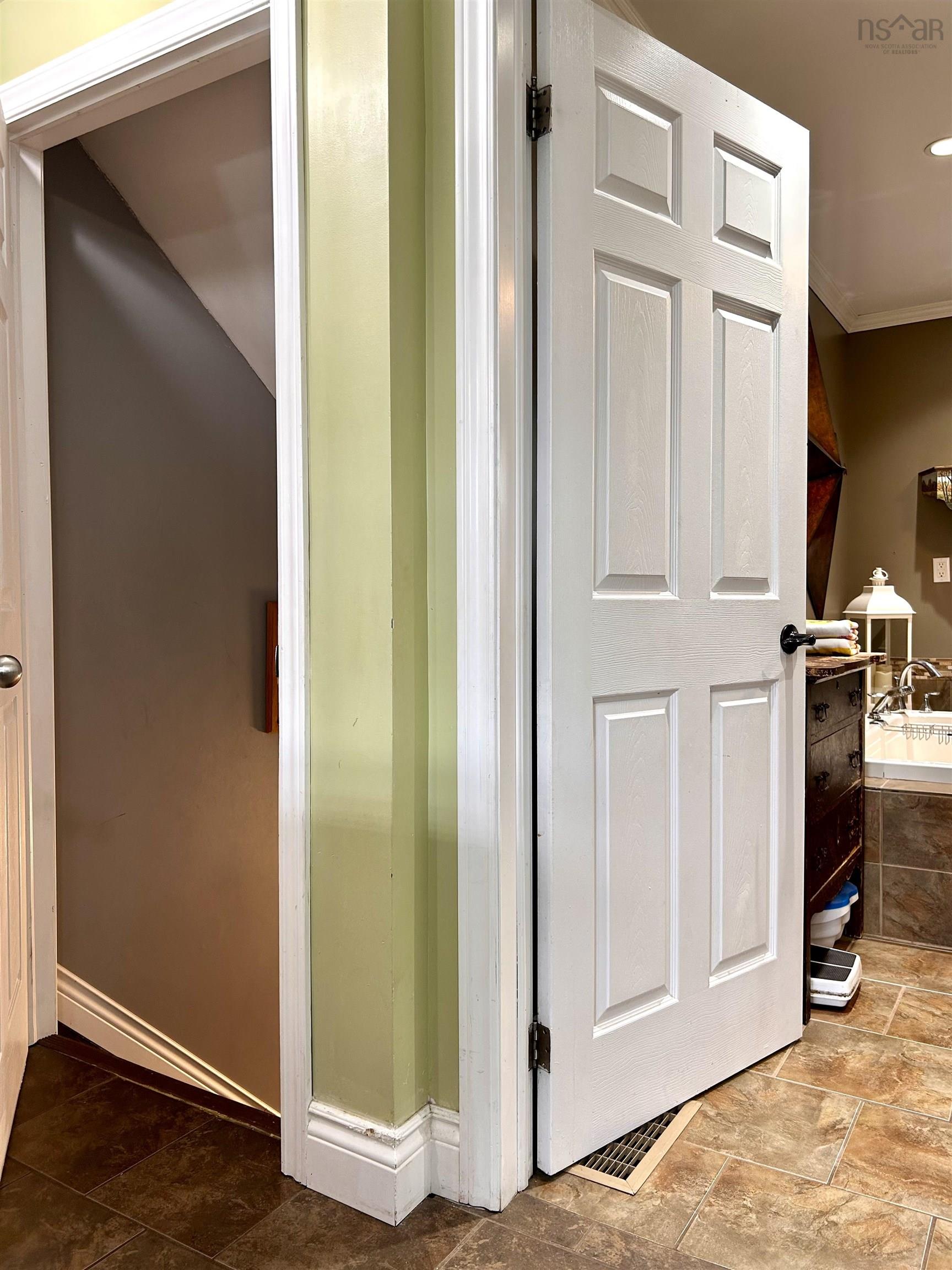 $359,900.00: 60 Cowan Street, Springhill