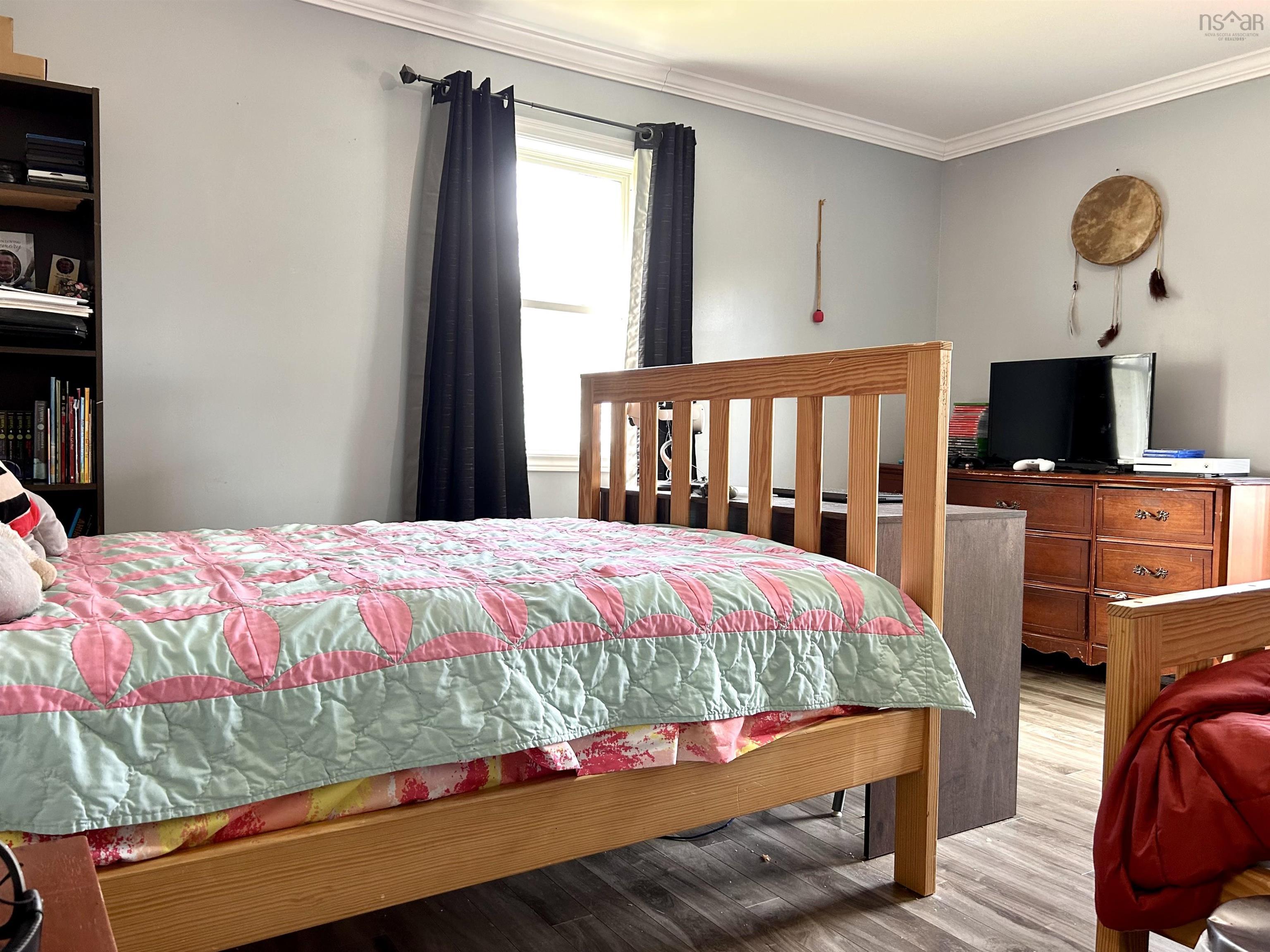 $359,900.00: 60 Cowan Street, Springhill