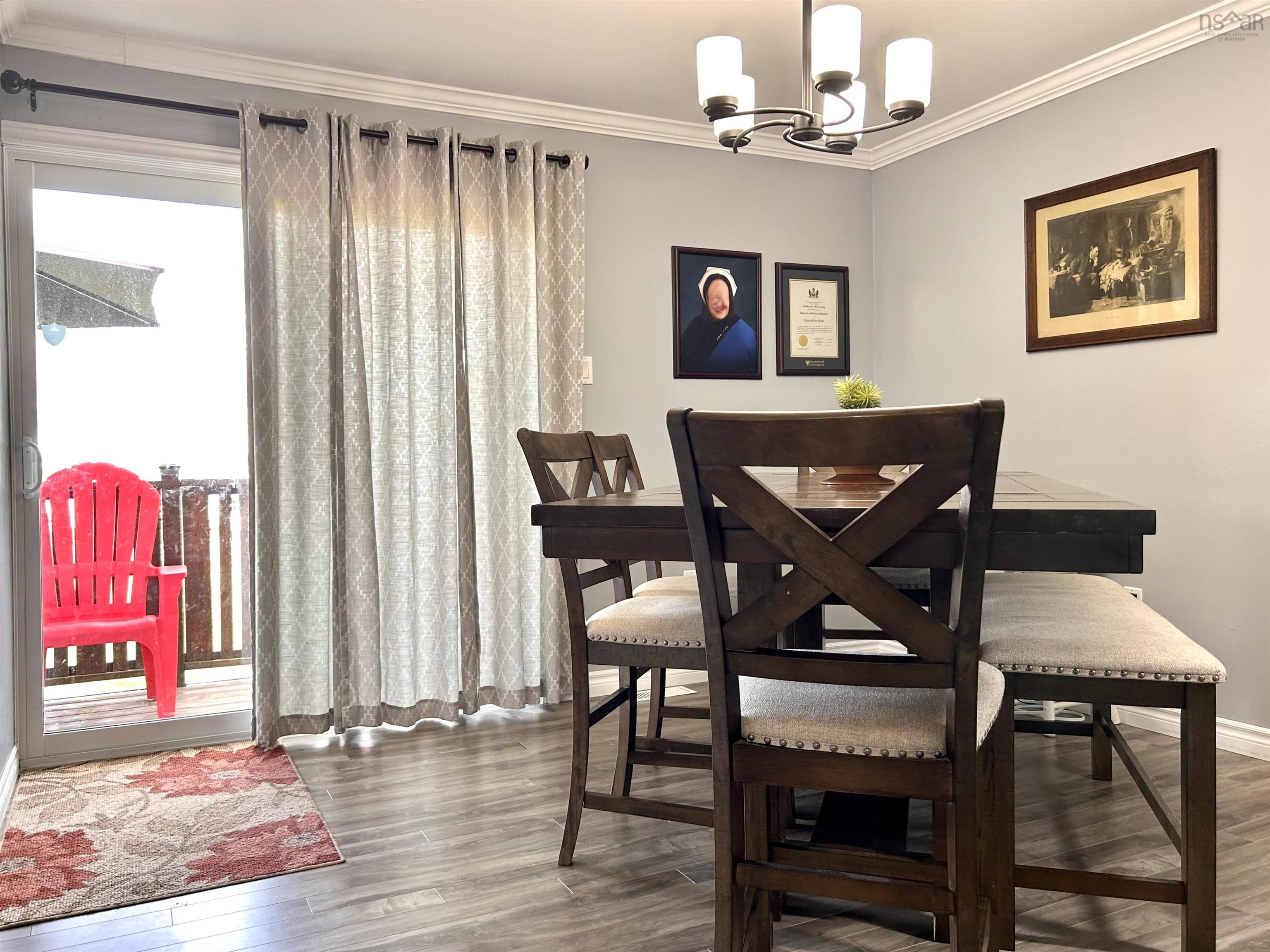 $359,900.00: 60 Cowan Street, Springhill