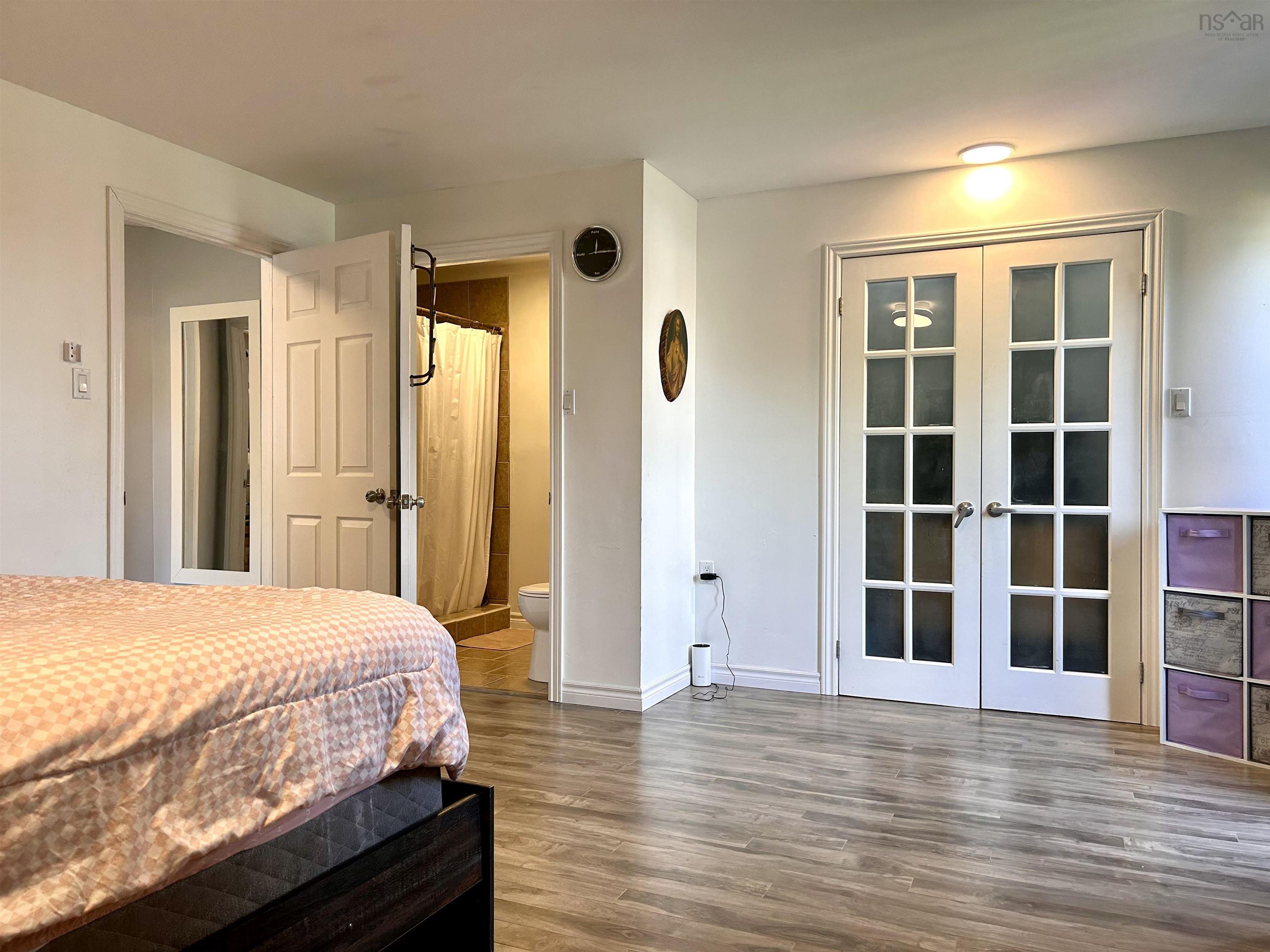 $359,900.00: 60 Cowan Street, Springhill