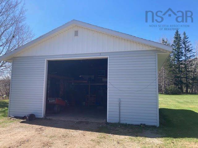 $325,000.00: 20 Park Lane, Blues Mills
