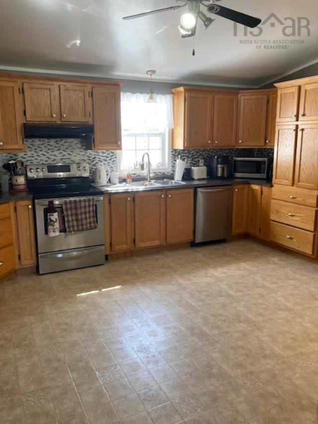 $325,000.00: 20 Park Lane, Blues Mills