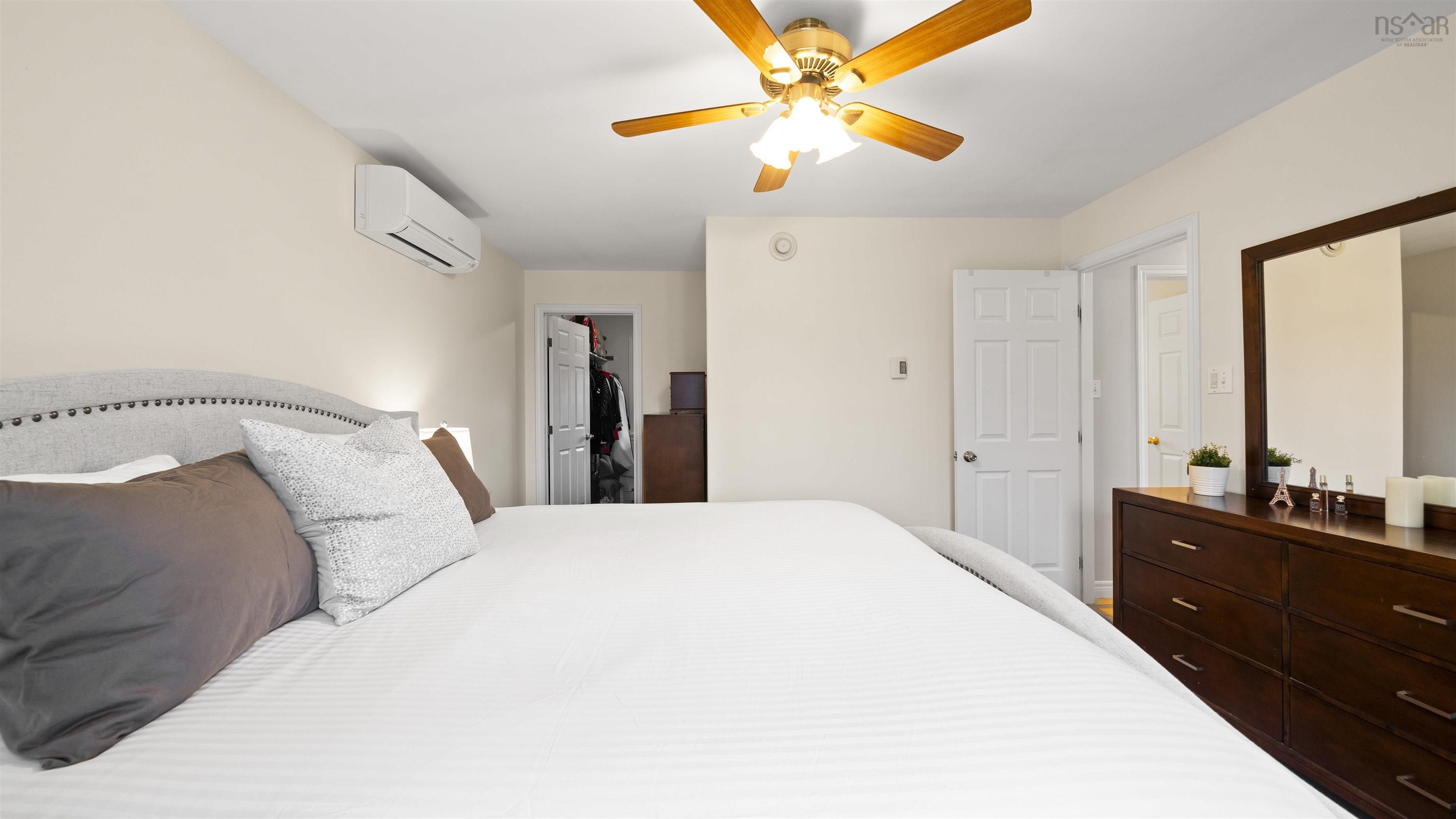 $550,000.00: 2 Kensington Court, Lawrencetown