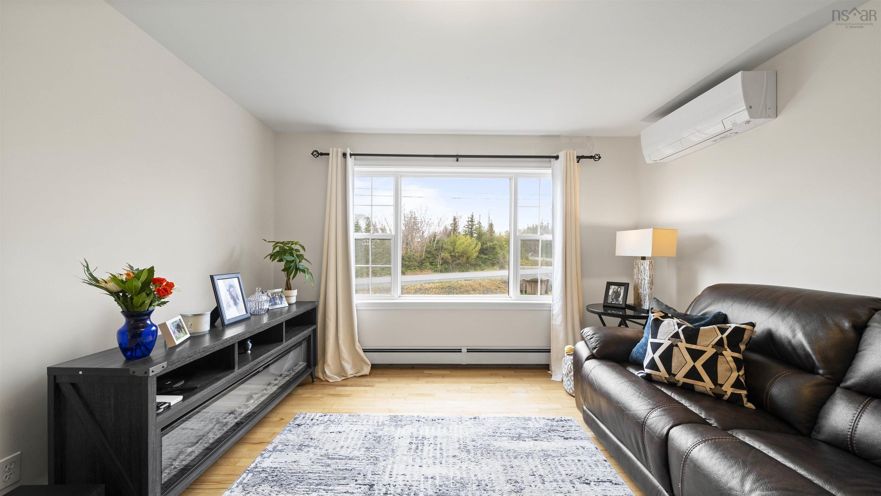 $550,000.00: 2 Kensington Court, Lawrencetown