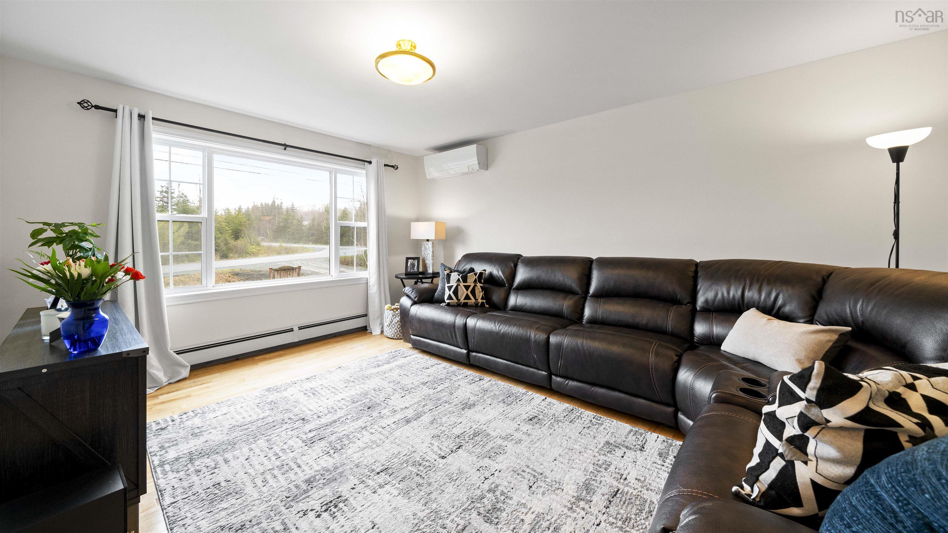 $550,000.00: 2 Kensington Court, Lawrencetown