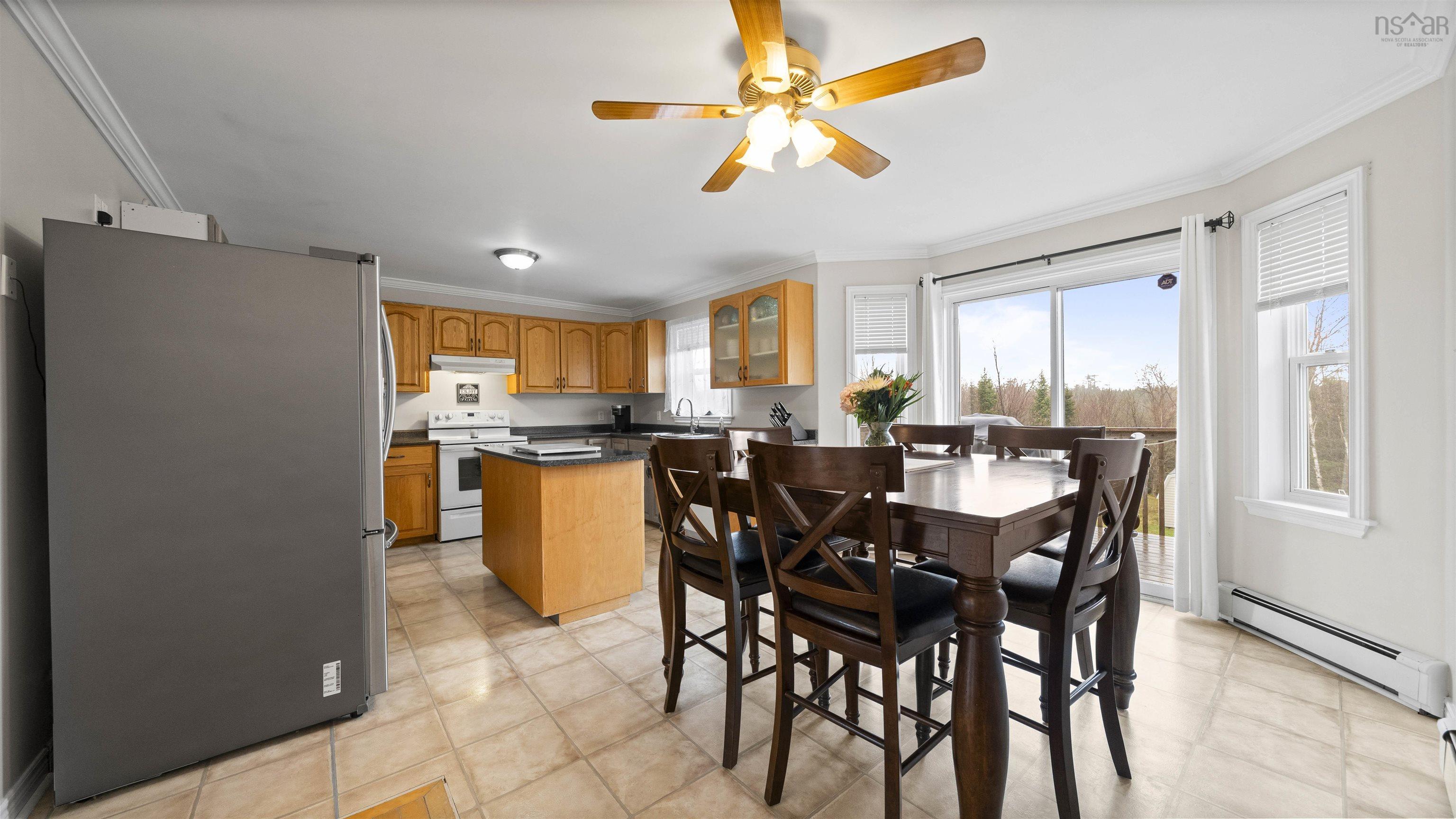 $550,000.00: 2 Kensington Court, Lawrencetown