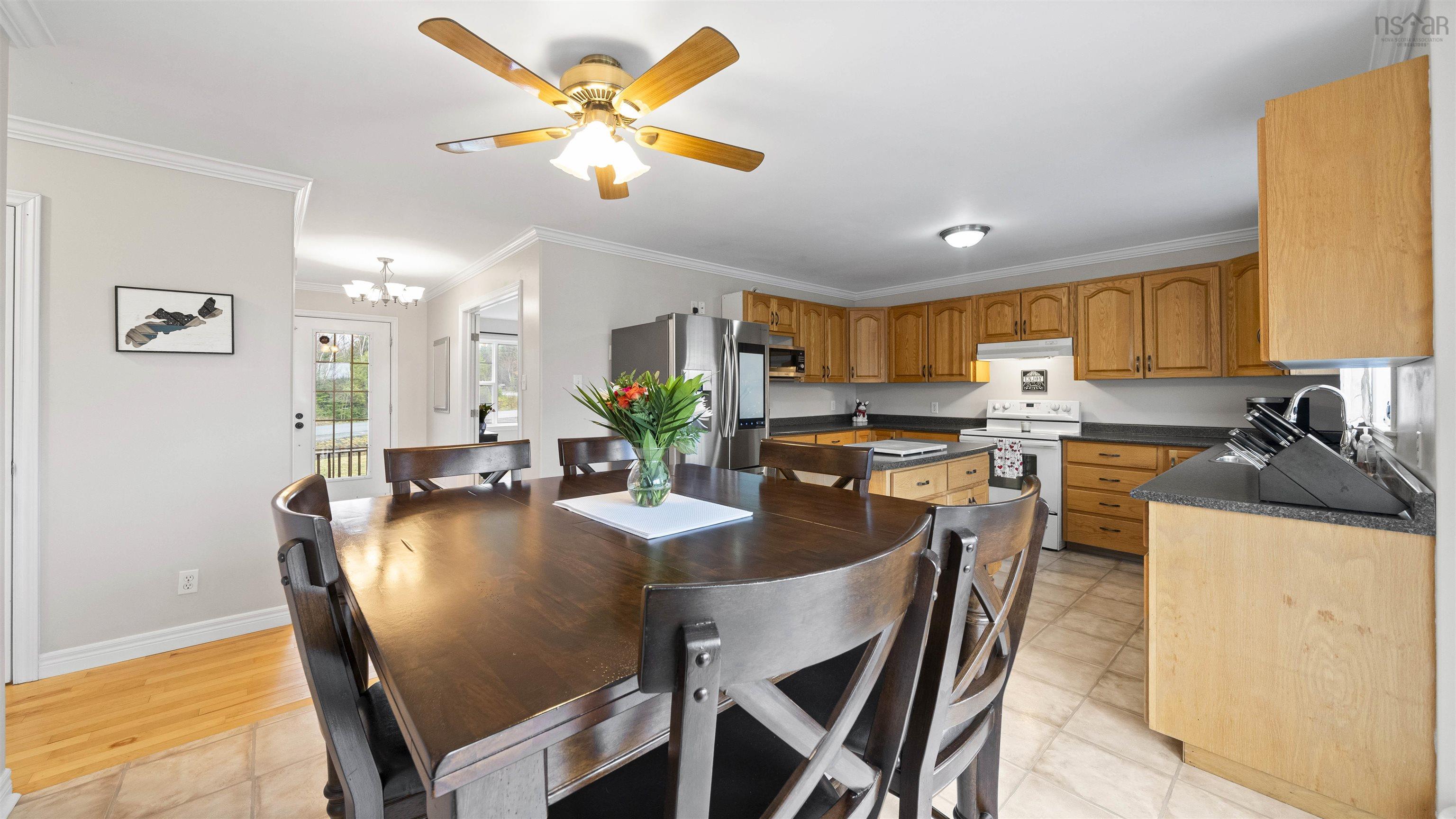 $550,000.00: 2 Kensington Court, Lawrencetown