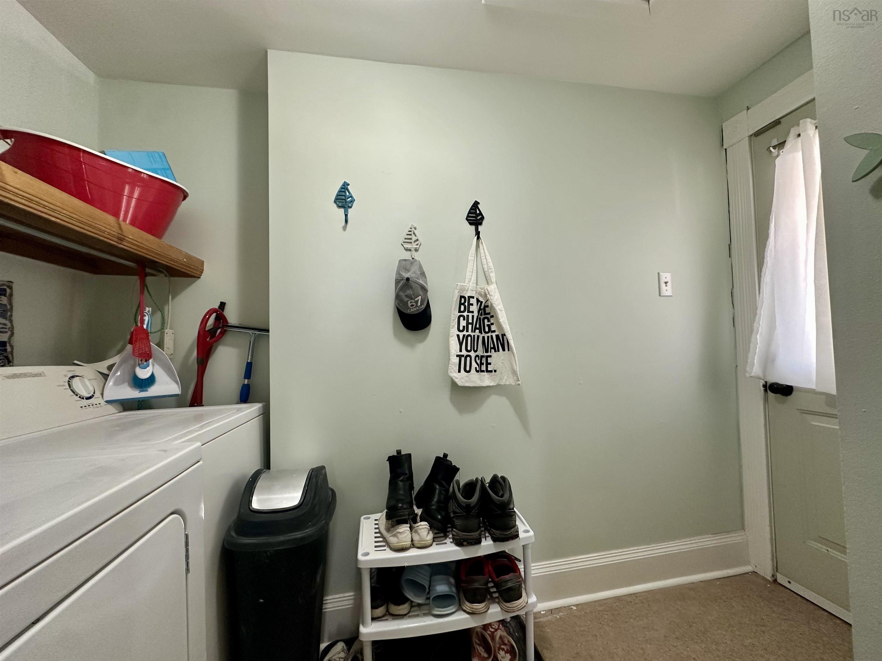 $374,900.00: 137-139 Water, Pictou