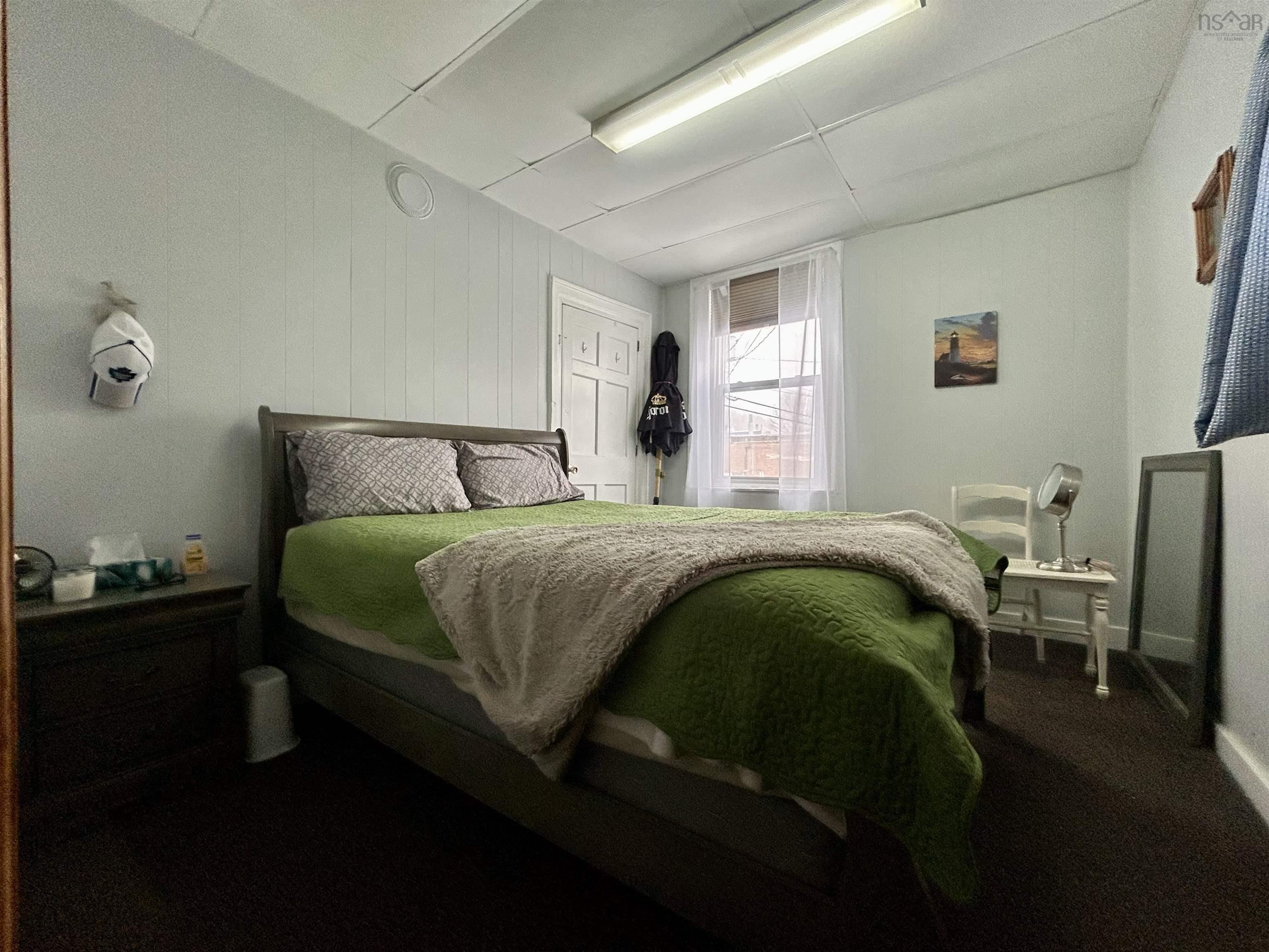 $374,900.00: 137-139 Water, Pictou