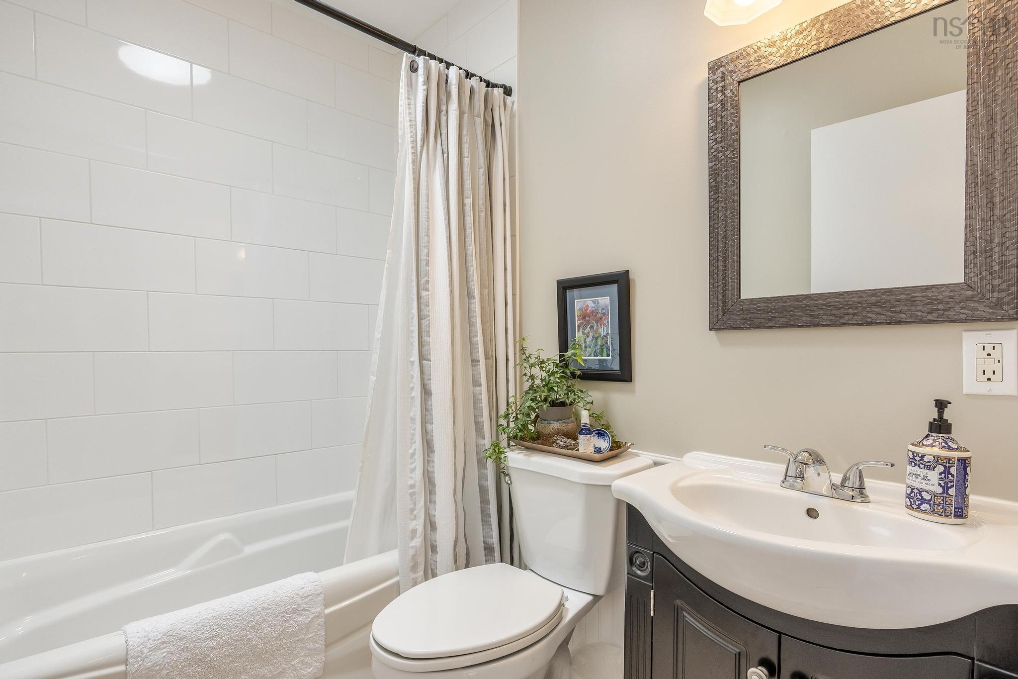 $357,500.00: 16 Sunnyside Road, Greenwich