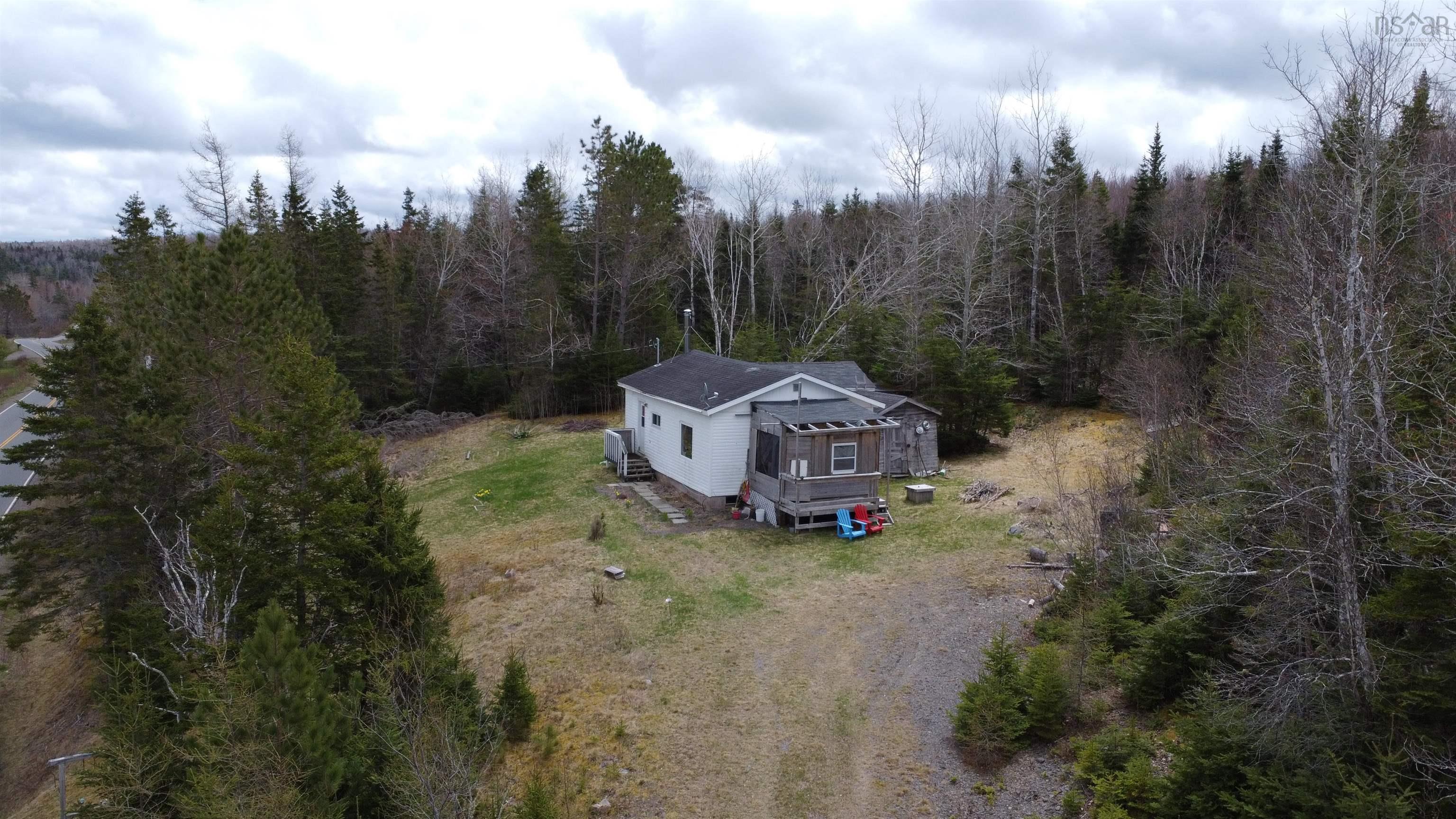 $99,000.00: 2059 East River West Side Road, Sunnybrae