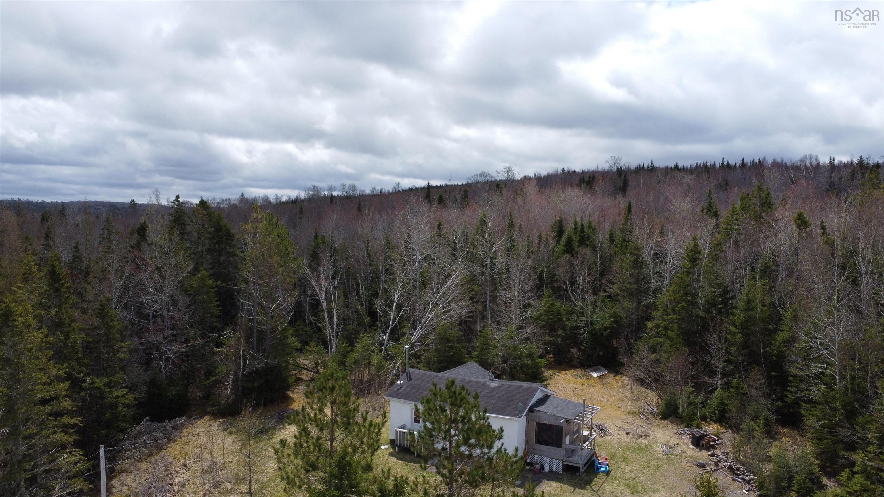 $99,000.00: 2059 East River West Side Road, Sunnybrae