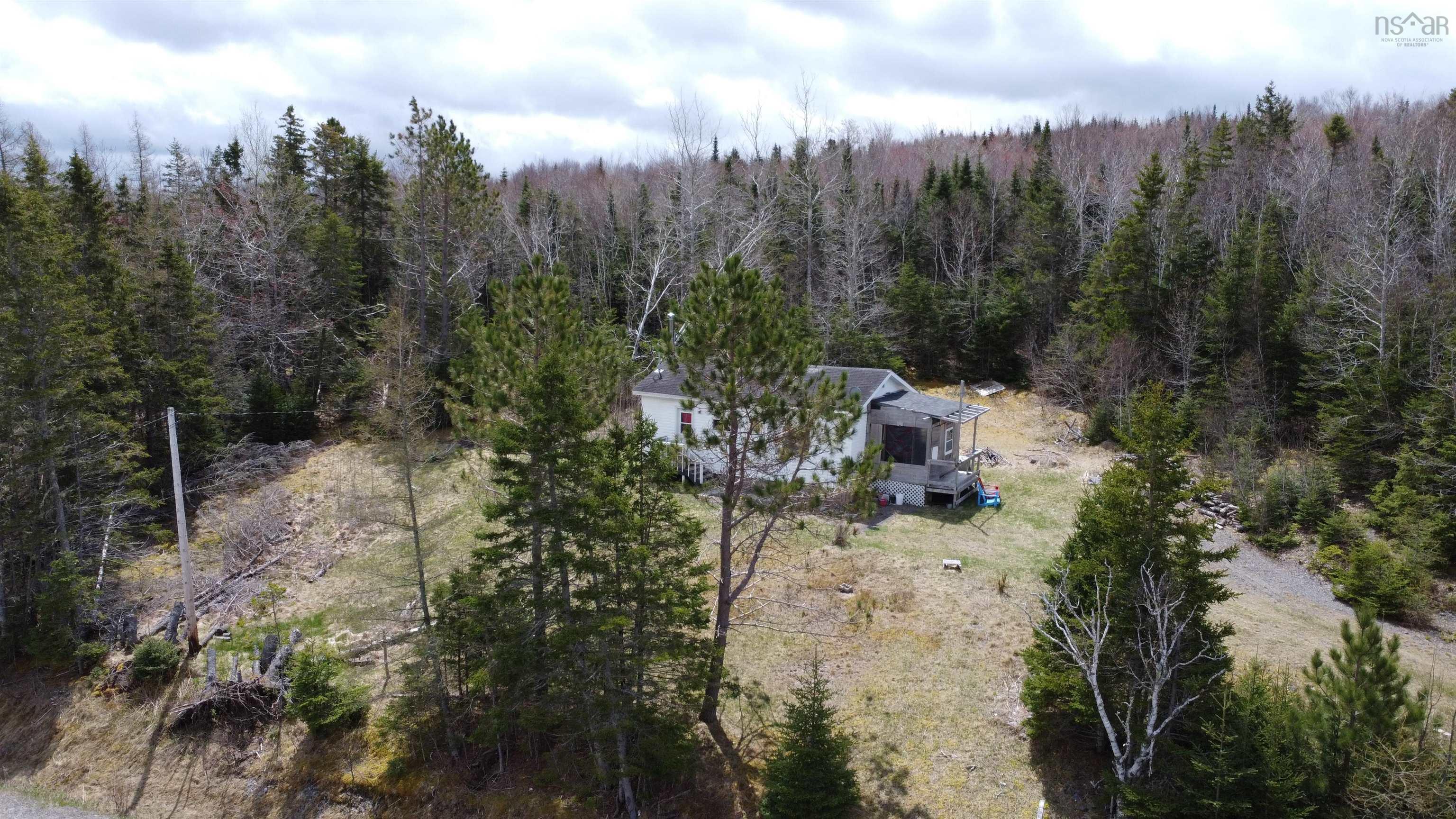 $99,000.00: 2059 East River West Side Road, Sunnybrae