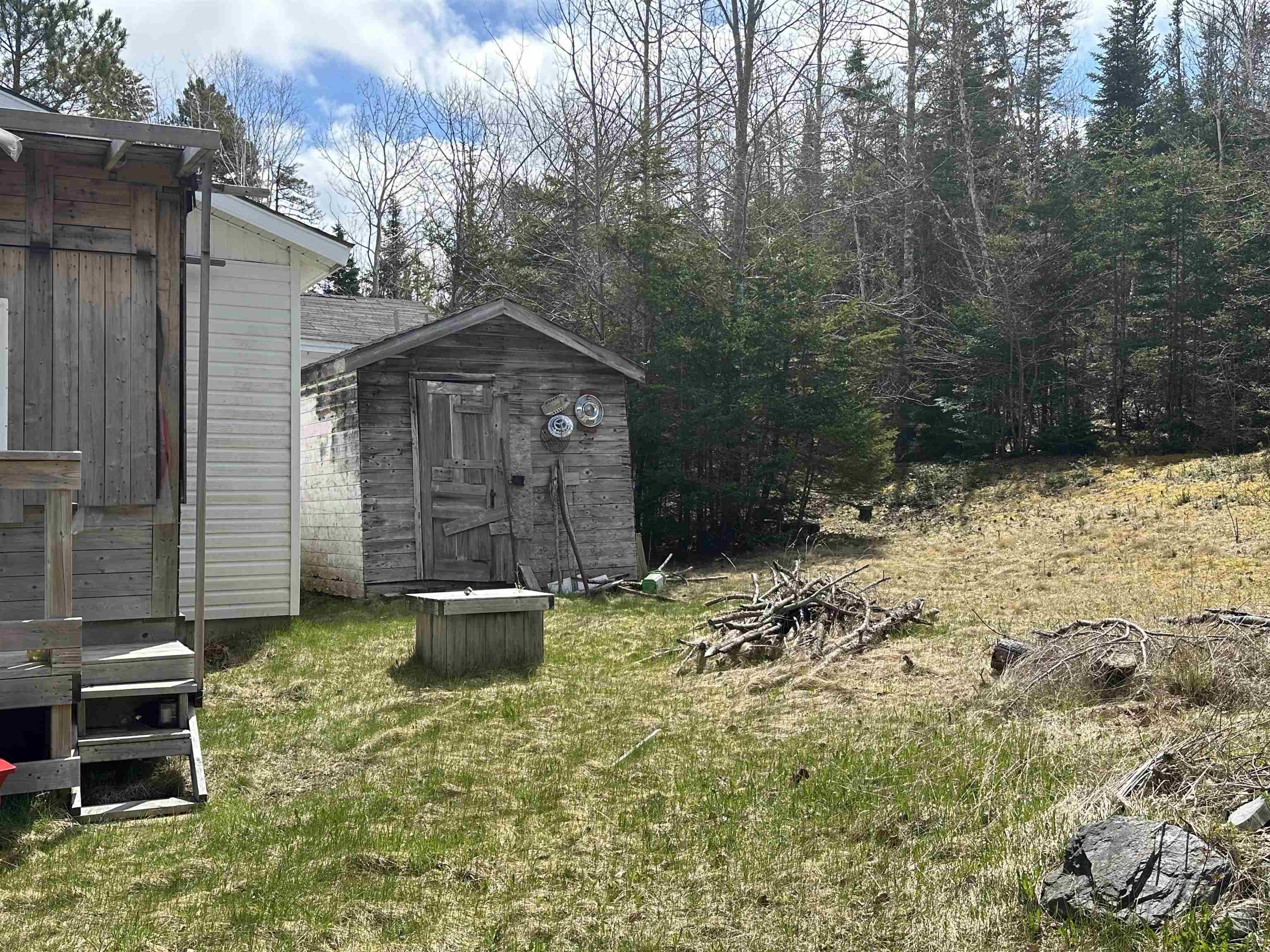 $99,000.00: 2059 East River West Side Road, Sunnybrae