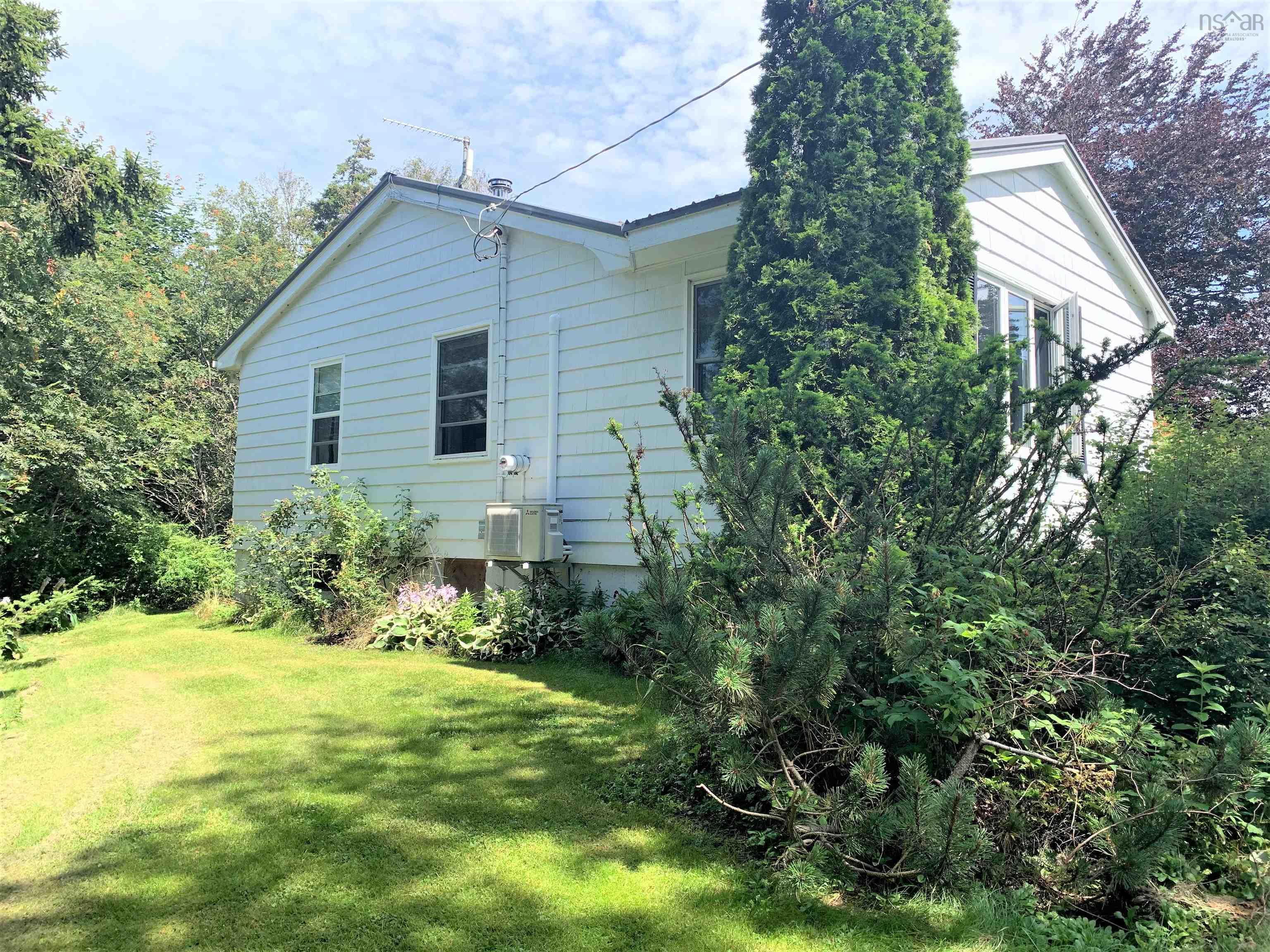 $249,900.00: 153 Spencers Island Road, Spencers Island