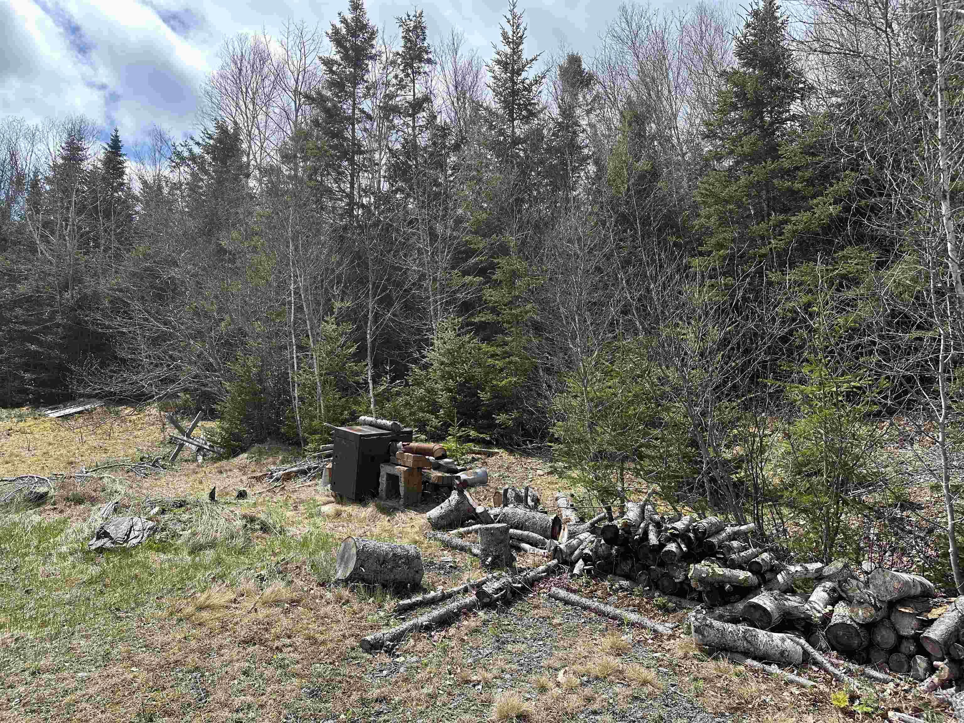 $99,000.00: 2059 East River West Side Road, Sunnybrae