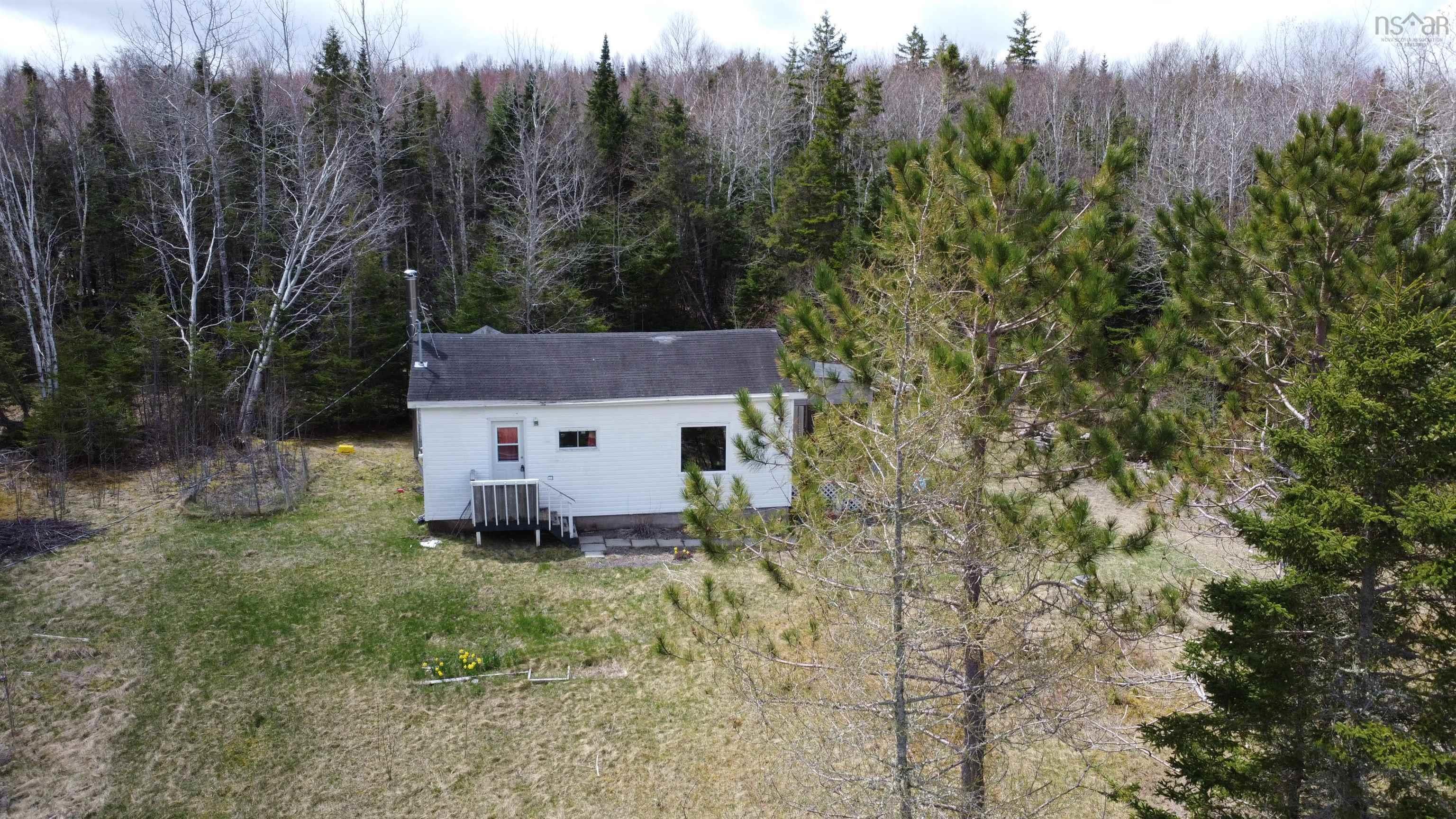 $99,000.00: 2059 East River West Side Road, Sunnybrae