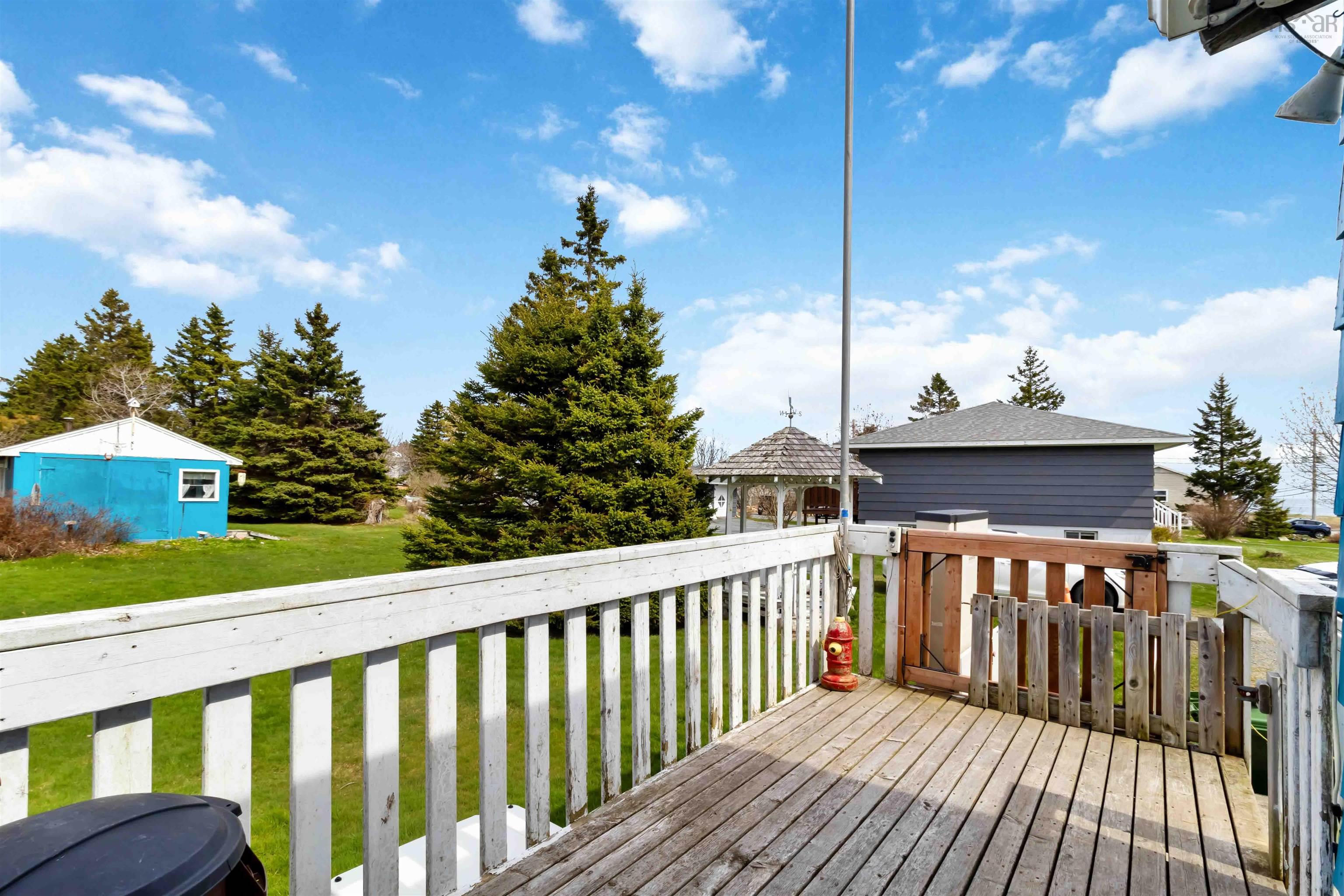 $353,000.00: 1996 Shore Road Road, Eastern Passage