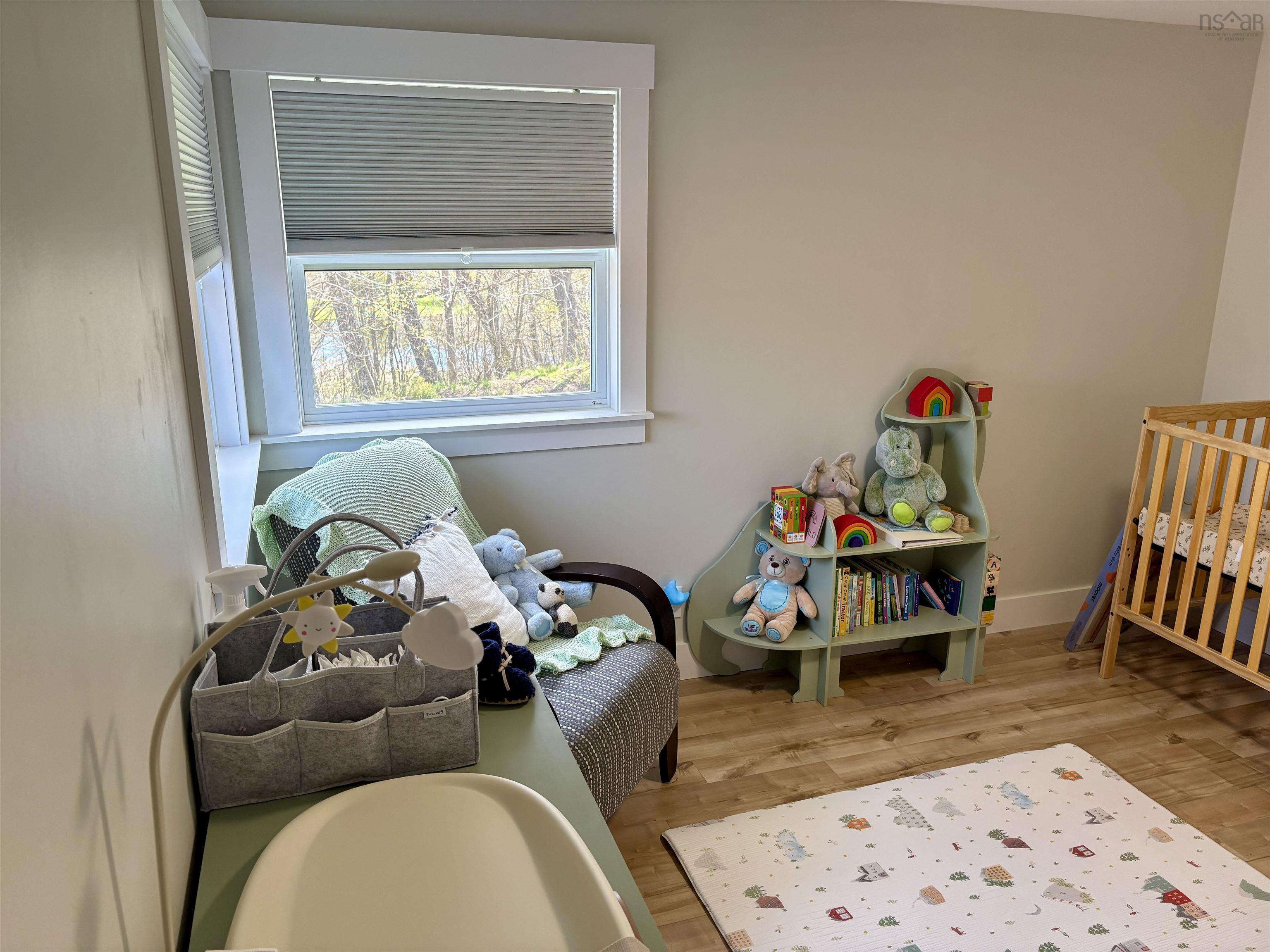 $995,000.00: 35 LONGWORTH Avenue, Truro